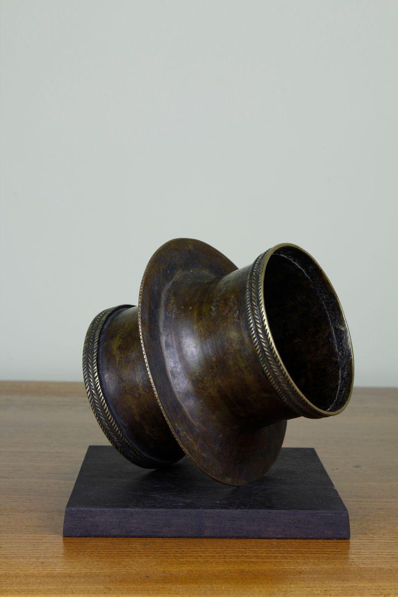 Fino adorno de bronce del siglo XIX para el brazo, Camerún en Bueno estado para la venta en London, GB