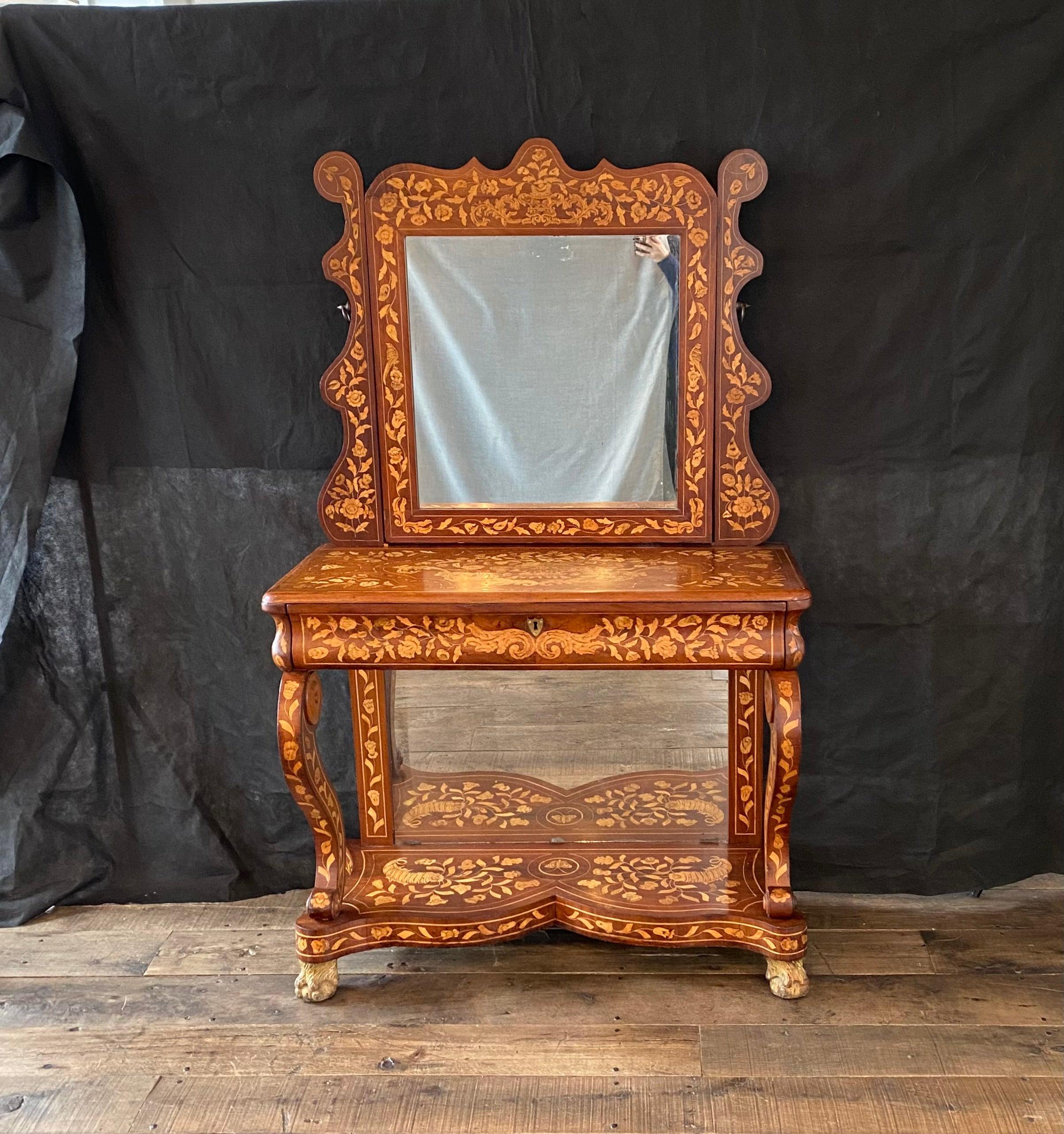Fine 19th Century Dutch Mahogany and Marquetry Inlaid Dressing Table For Sale 15