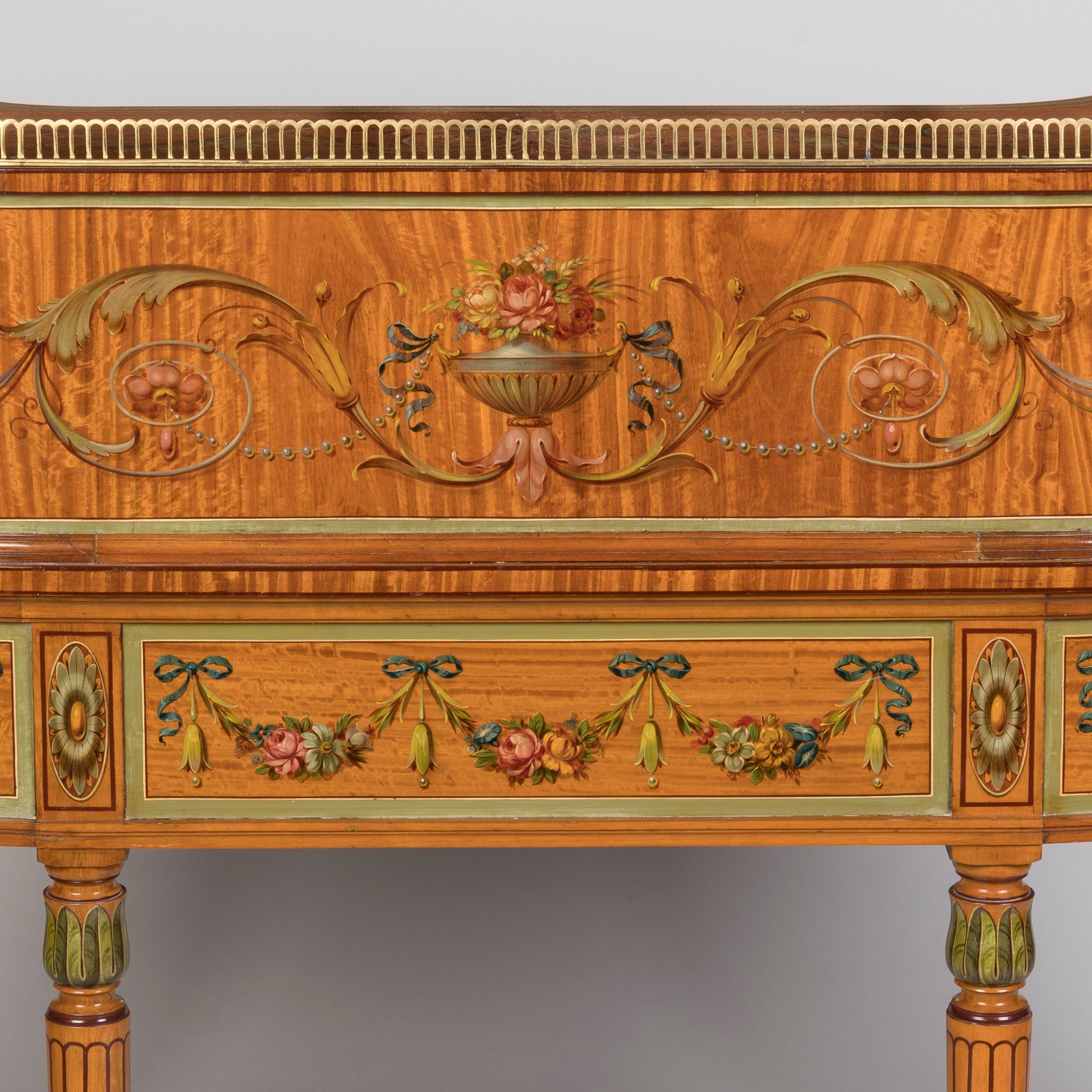 Fino escritorio inglés del siglo XIX pintado a mano en madera satinada 