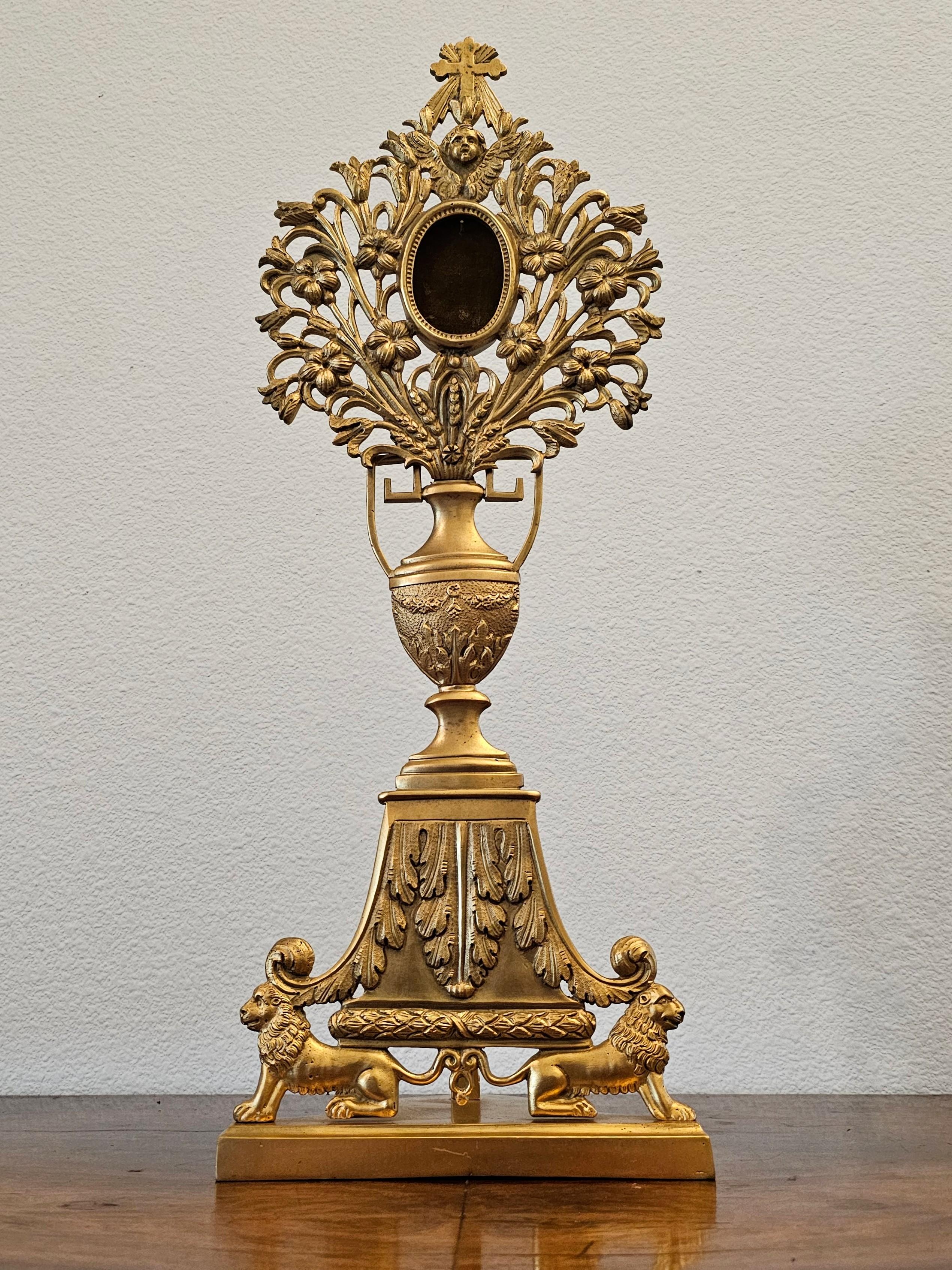 Empire Fine 19th Century European Gilt Bronze Ormolu Monstrance Reliquary For Sale