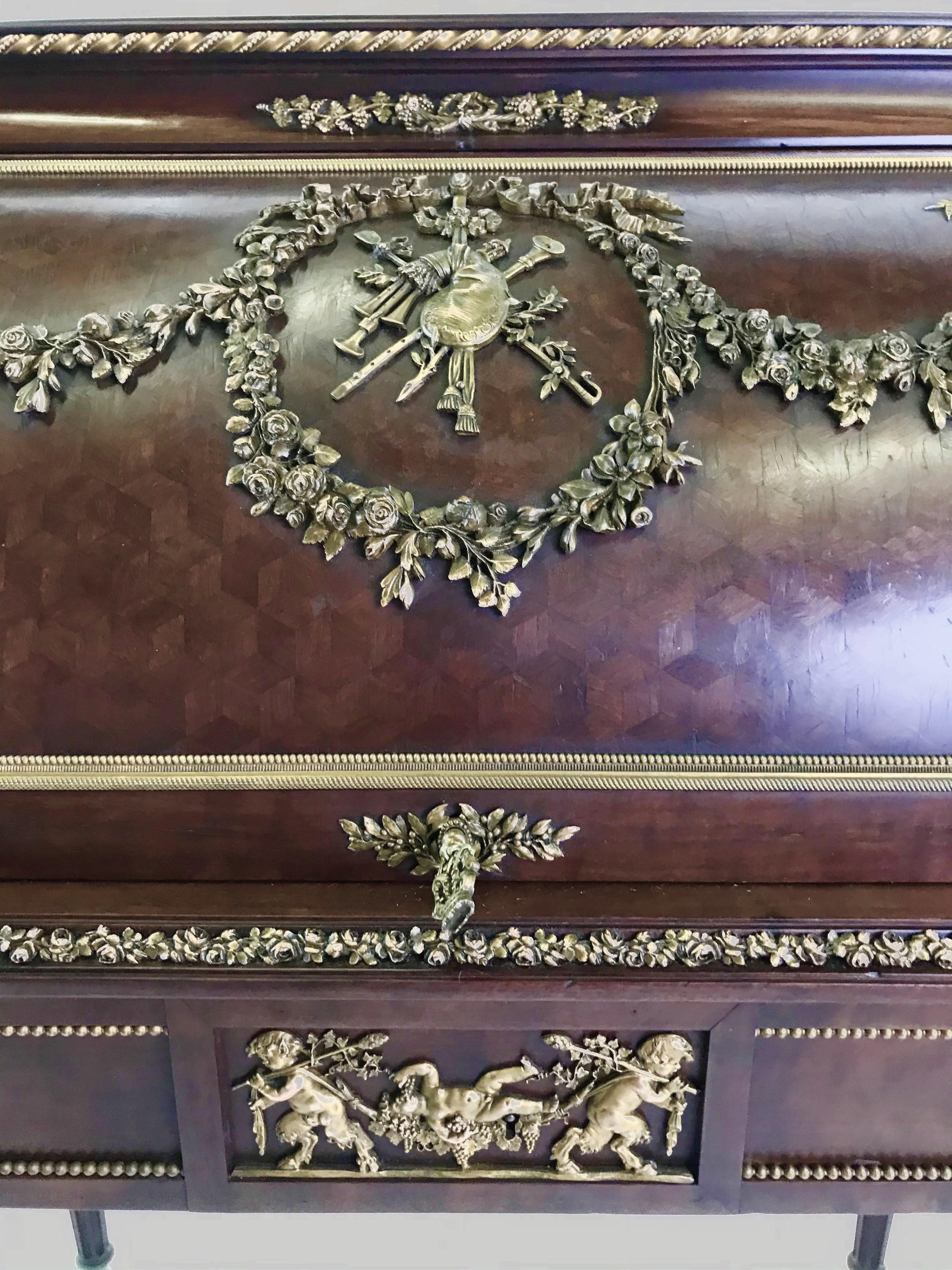 Escritorio con tapa rodante en bronce François Linke del siglo XIX en venta 11