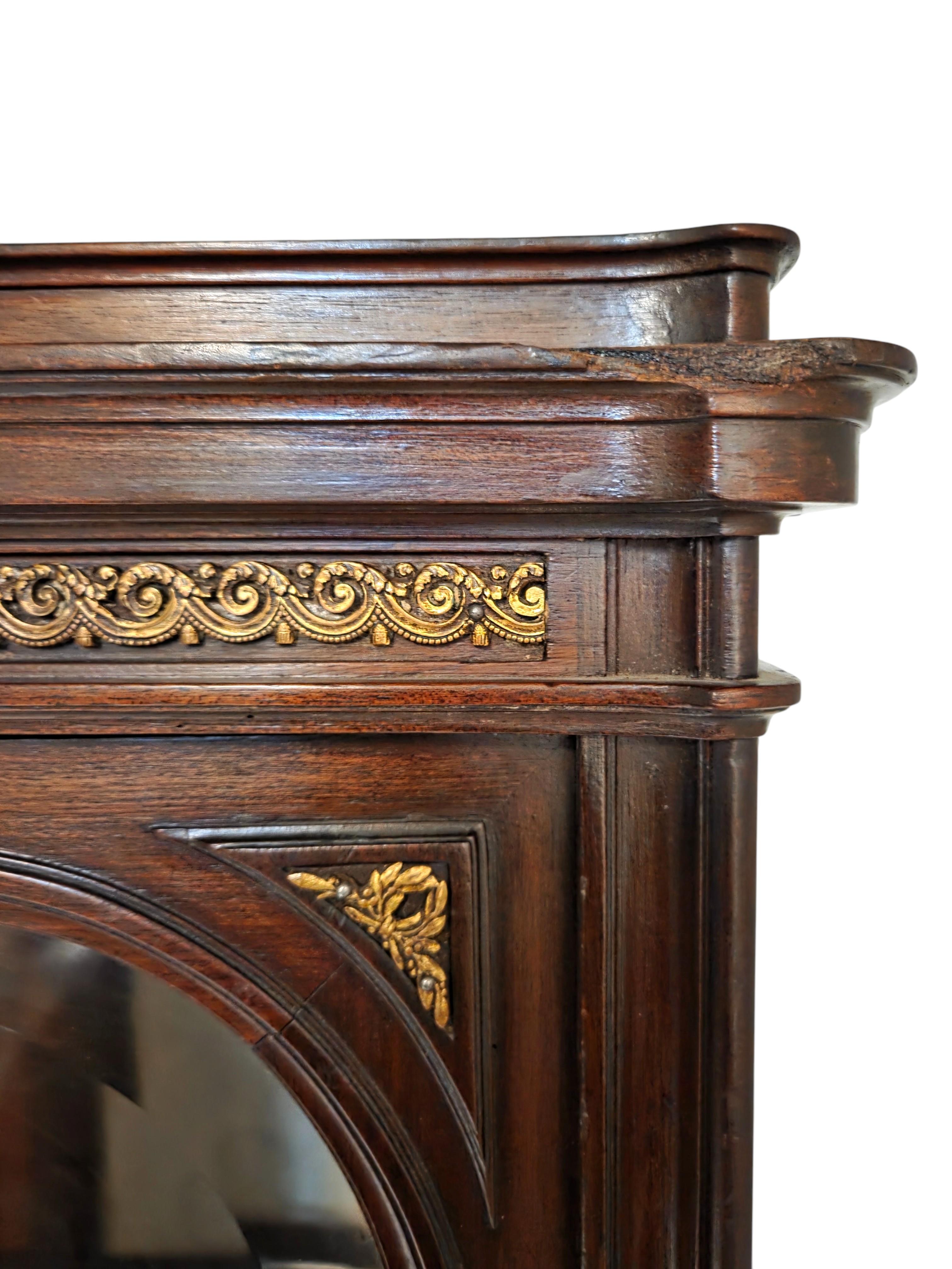 Raffinata vetrinetta francese del XIX secolo montata su bronzo / vitrine Henri Dasson in vendita 9