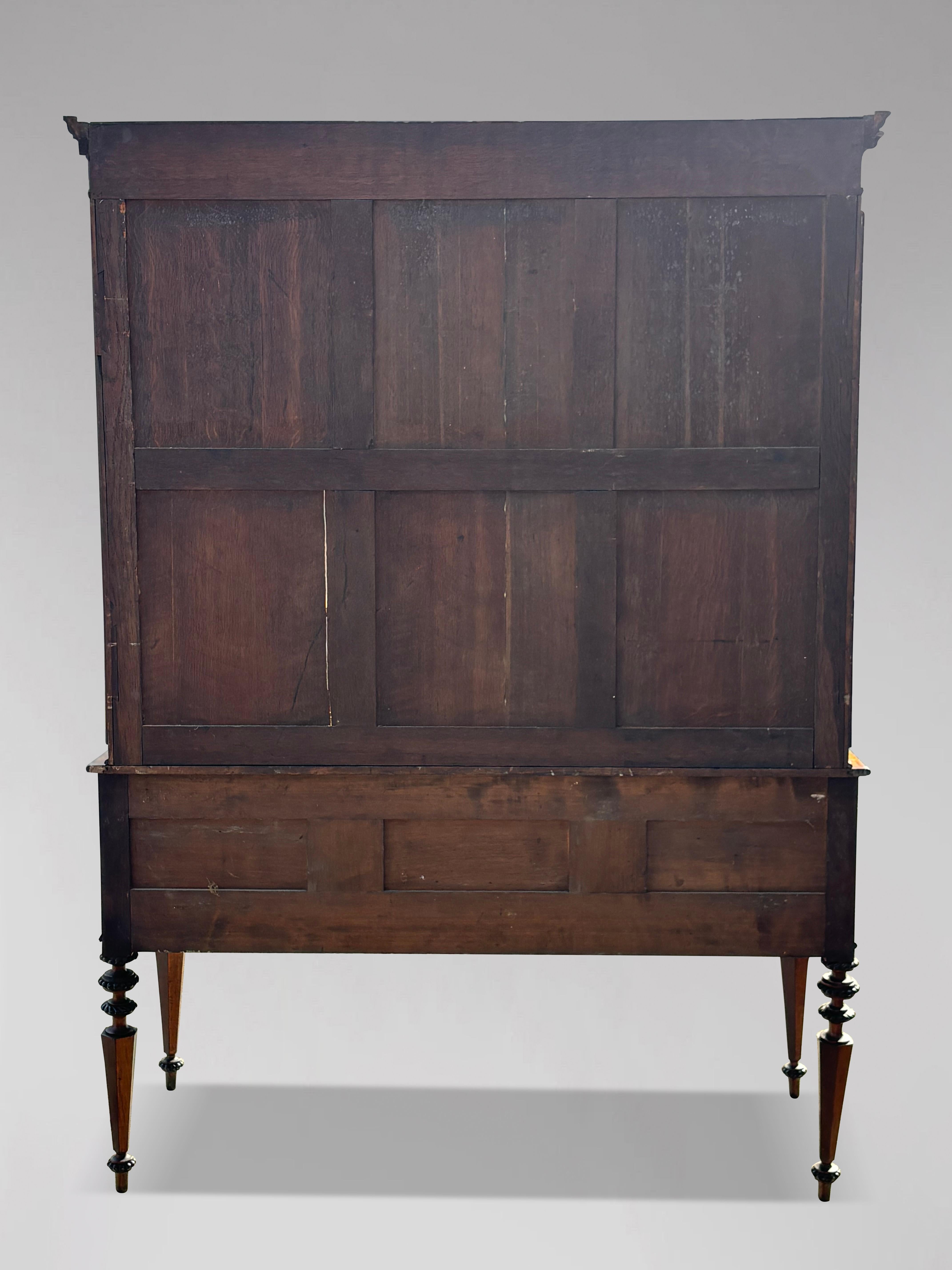 Fine 19th Century French Louis Philippe Bureau Bookcase in Maple For Sale 4