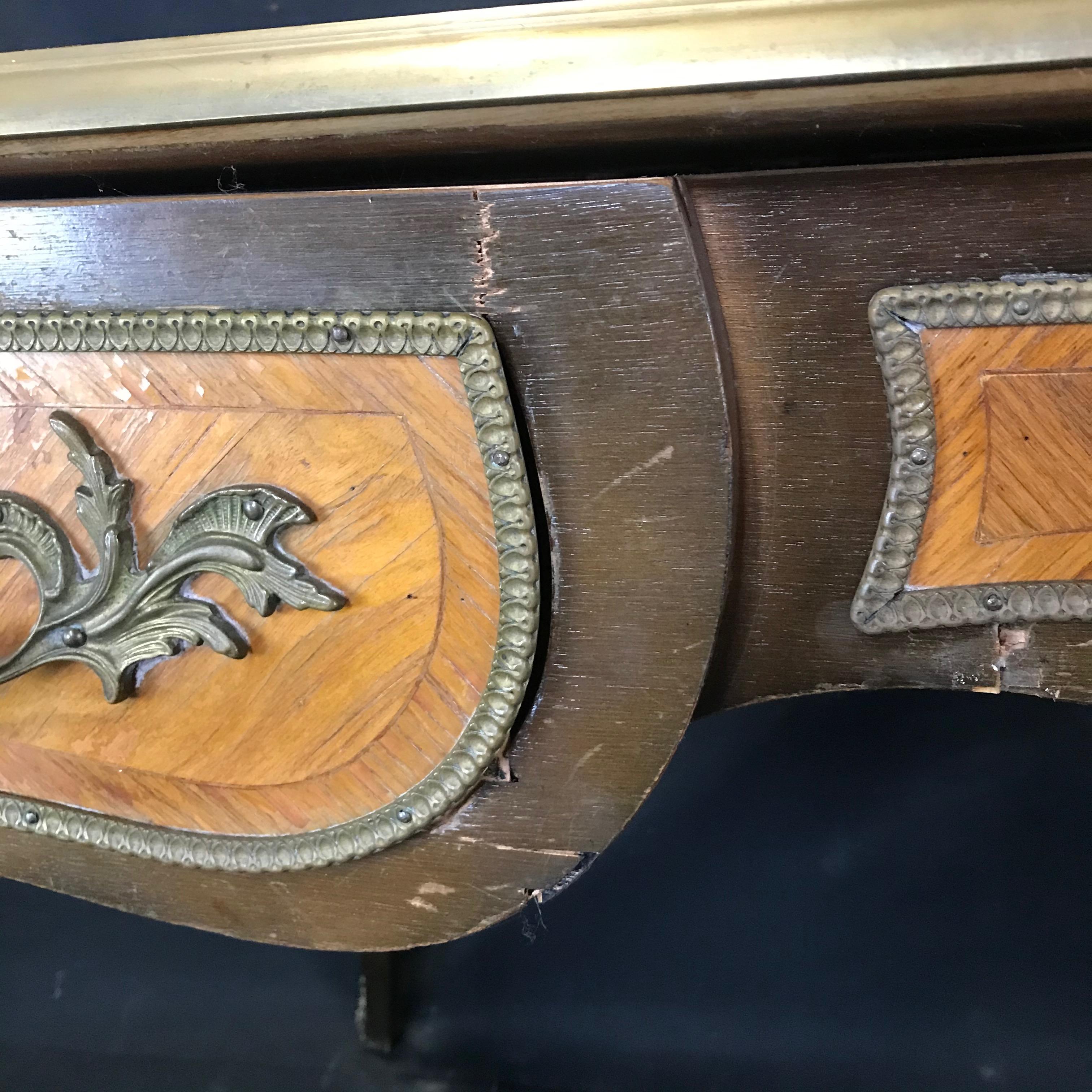 Fine 19th Century French Louis XV Bronze Mounted Kingwood & Walnut Writing Desk For Sale 12