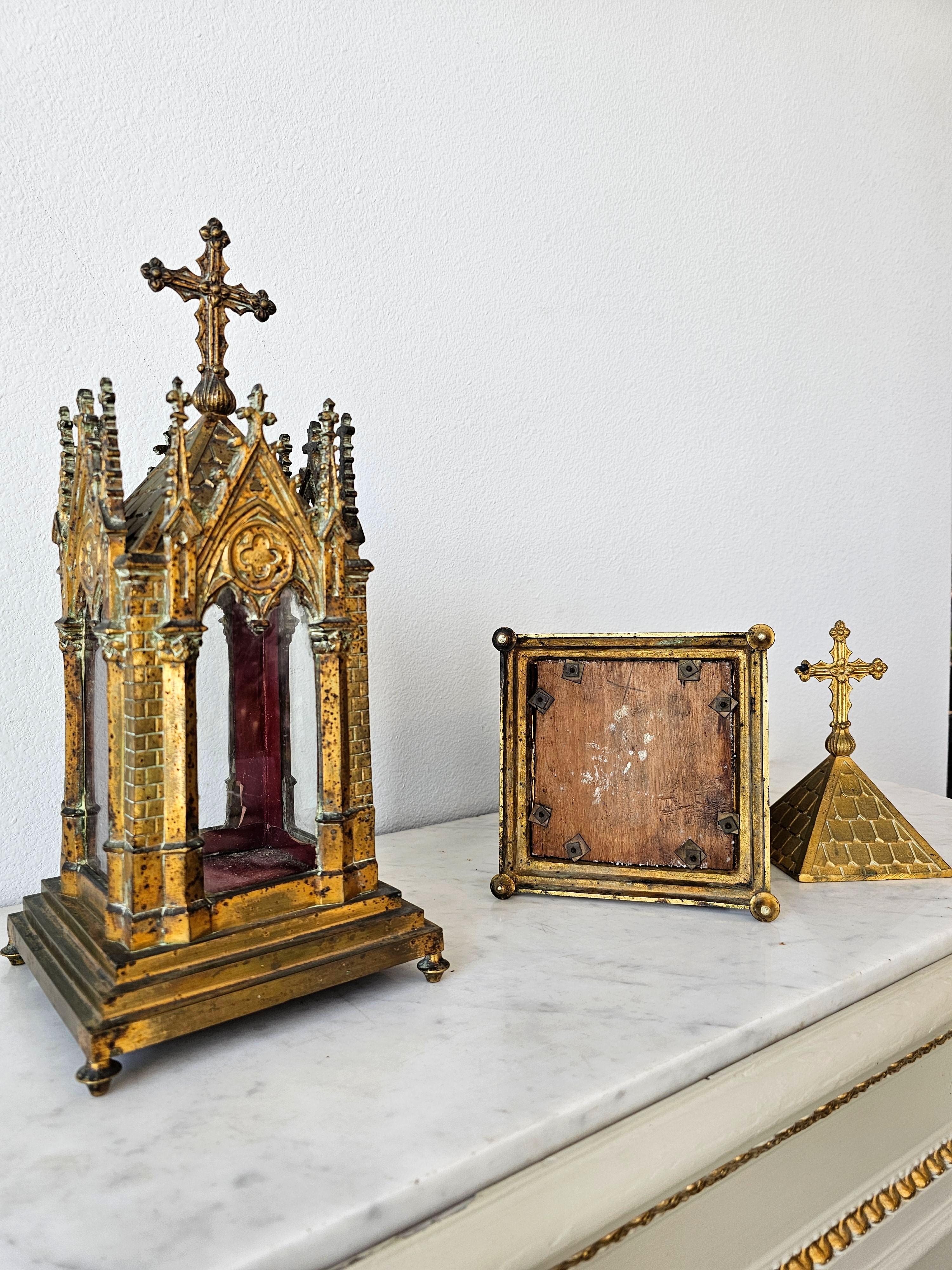 Fine 19th Century French Neo-Gothic Gilt Metal Cathedral Church Reliquary Pair For Sale 11