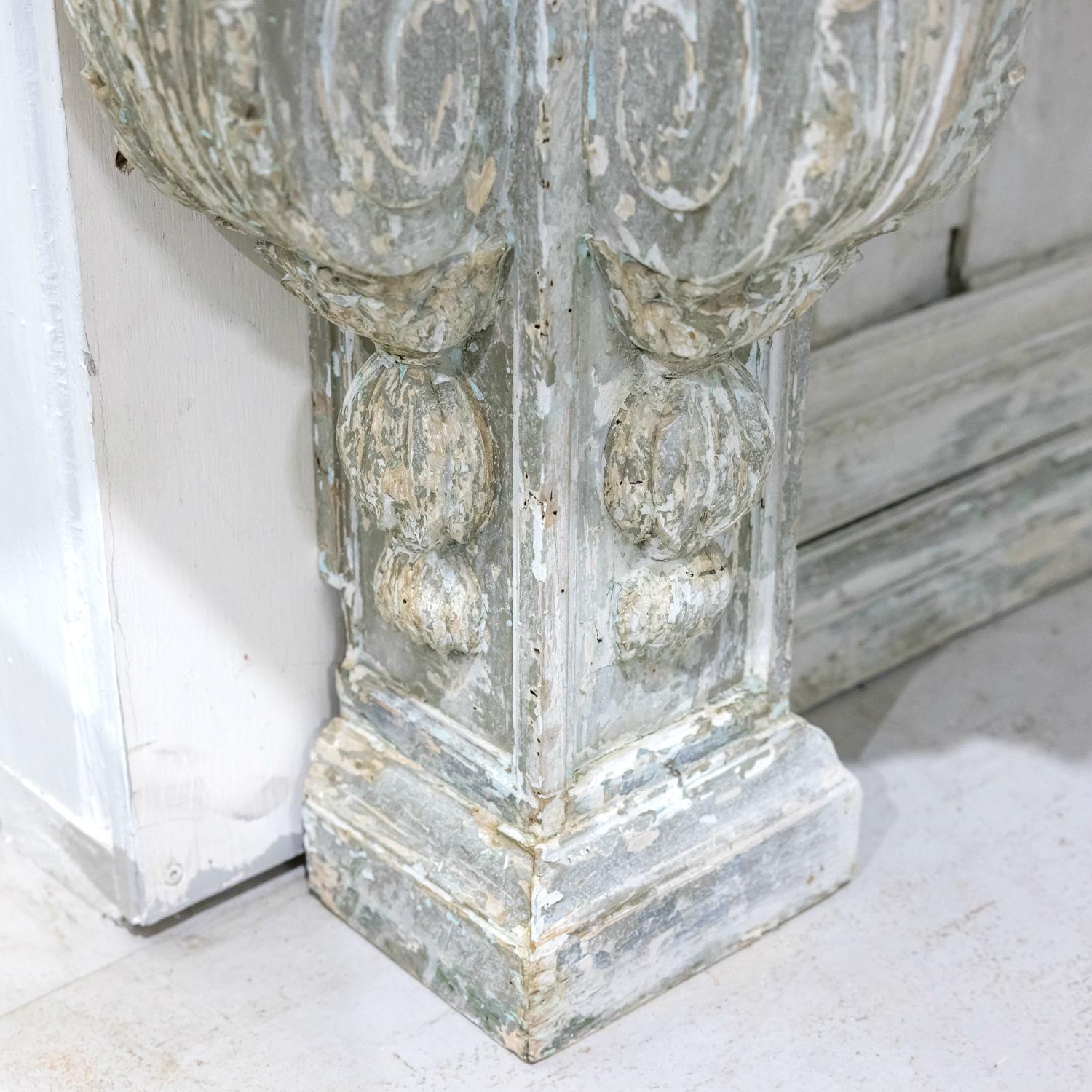 Fine 19th Century French Regence Style Painted Console with Calacatta Marble Top For Sale 5