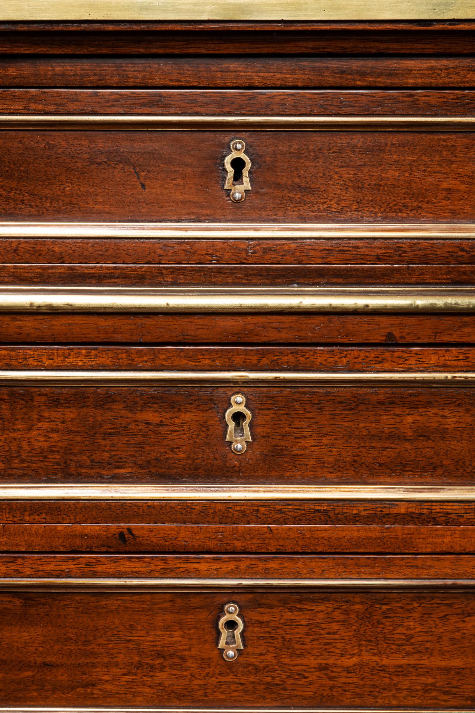 Fine 19th Century Gillows Brass-Mounted Mahogany Pedestal Desk 3