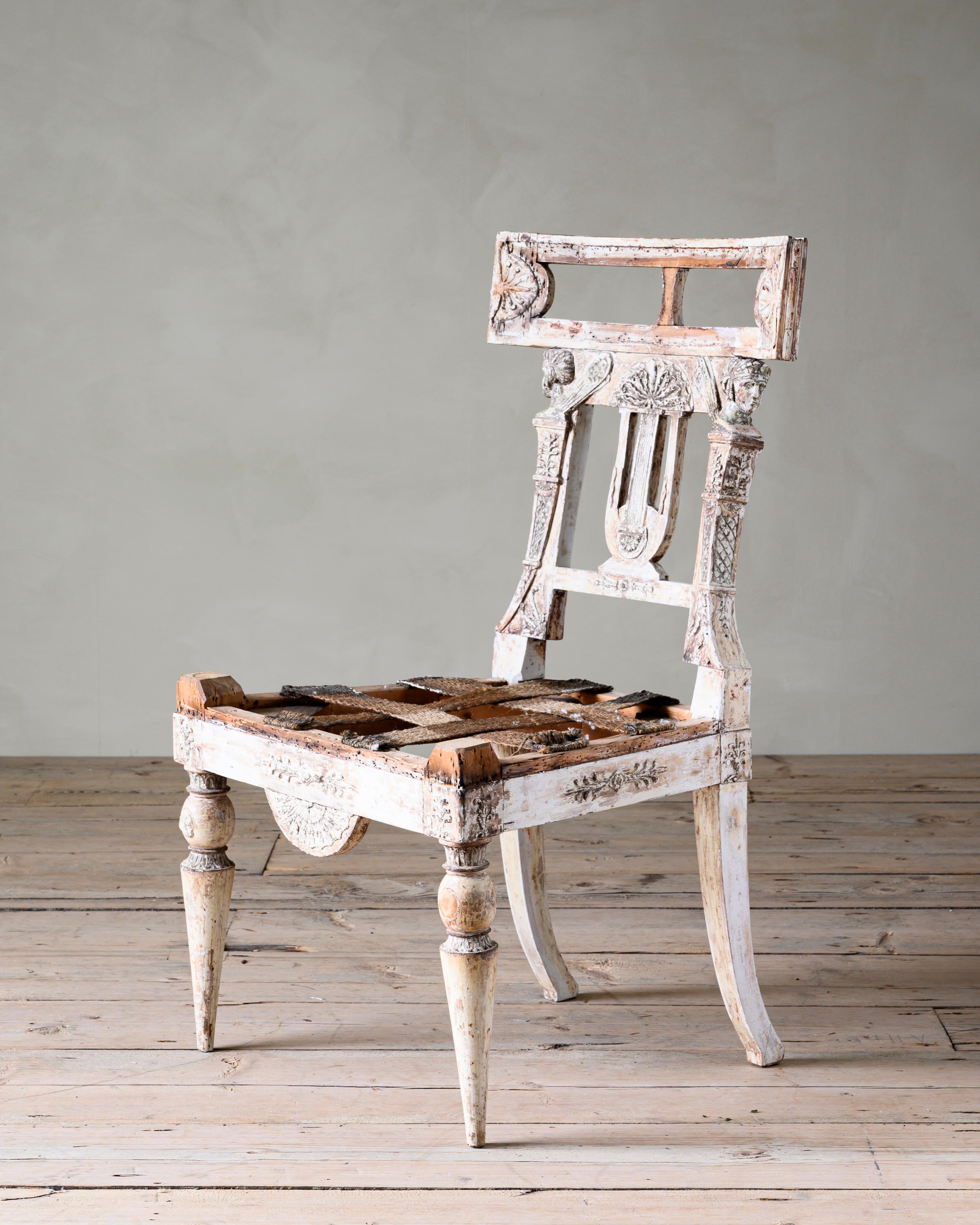 Significant early 19th century Gustavian chair in its original condition attributed to Ephraim Sthal (1767-1820) in cooperation with Architect Carl Christoffer Gjörwell (1766-1837).

Good condition with wear consistent with age and use. Dry