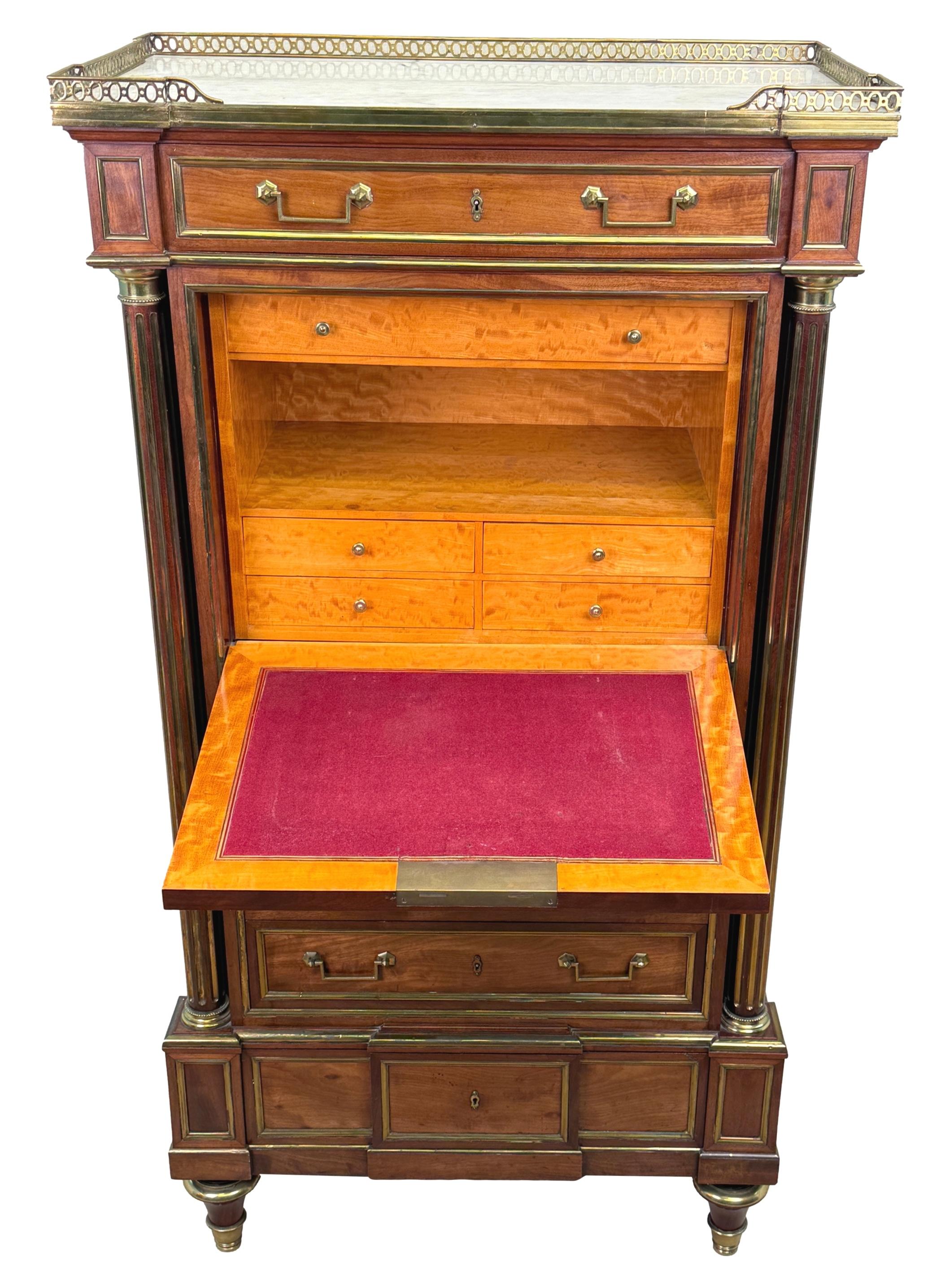 Fine 19th Century Mahogany French Secretaire Abbatant In Good Condition For Sale In Bedfordshire, GB