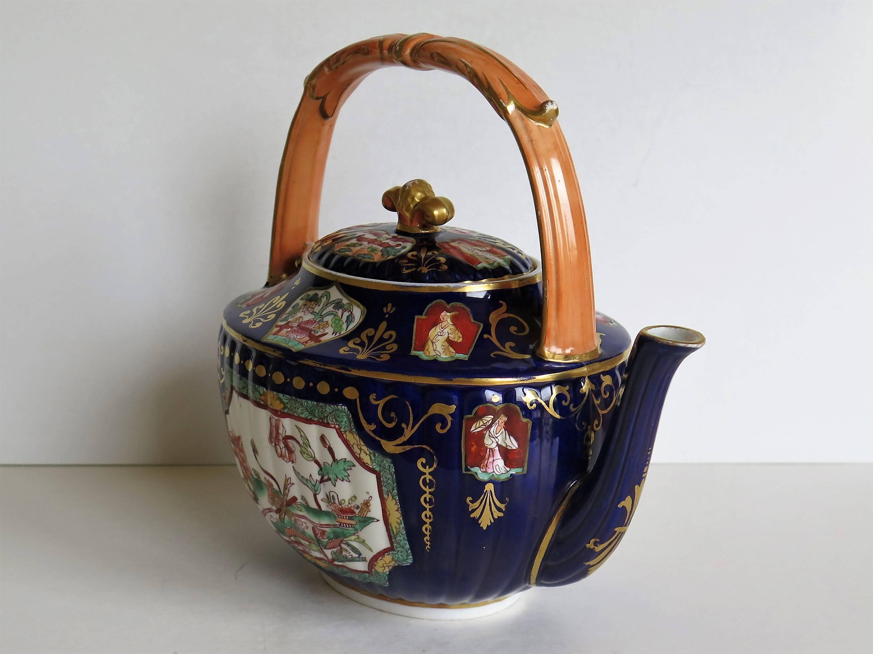 Fine 19th Century Mason's Ashworth's Ironstone Tea Pot Rare Shape, circa 1870 2