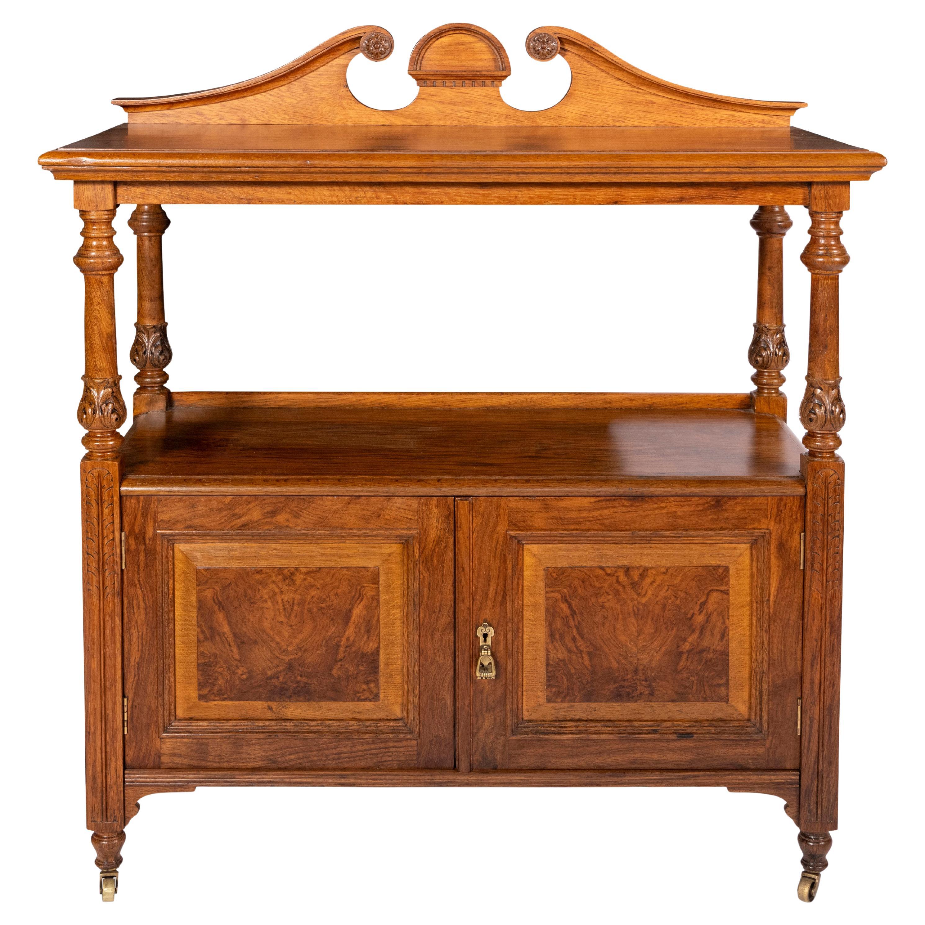 Fino armario auxiliar de roble del siglo XIX de Thomas Edwards & Sons, Inglaterra, hacia 1880