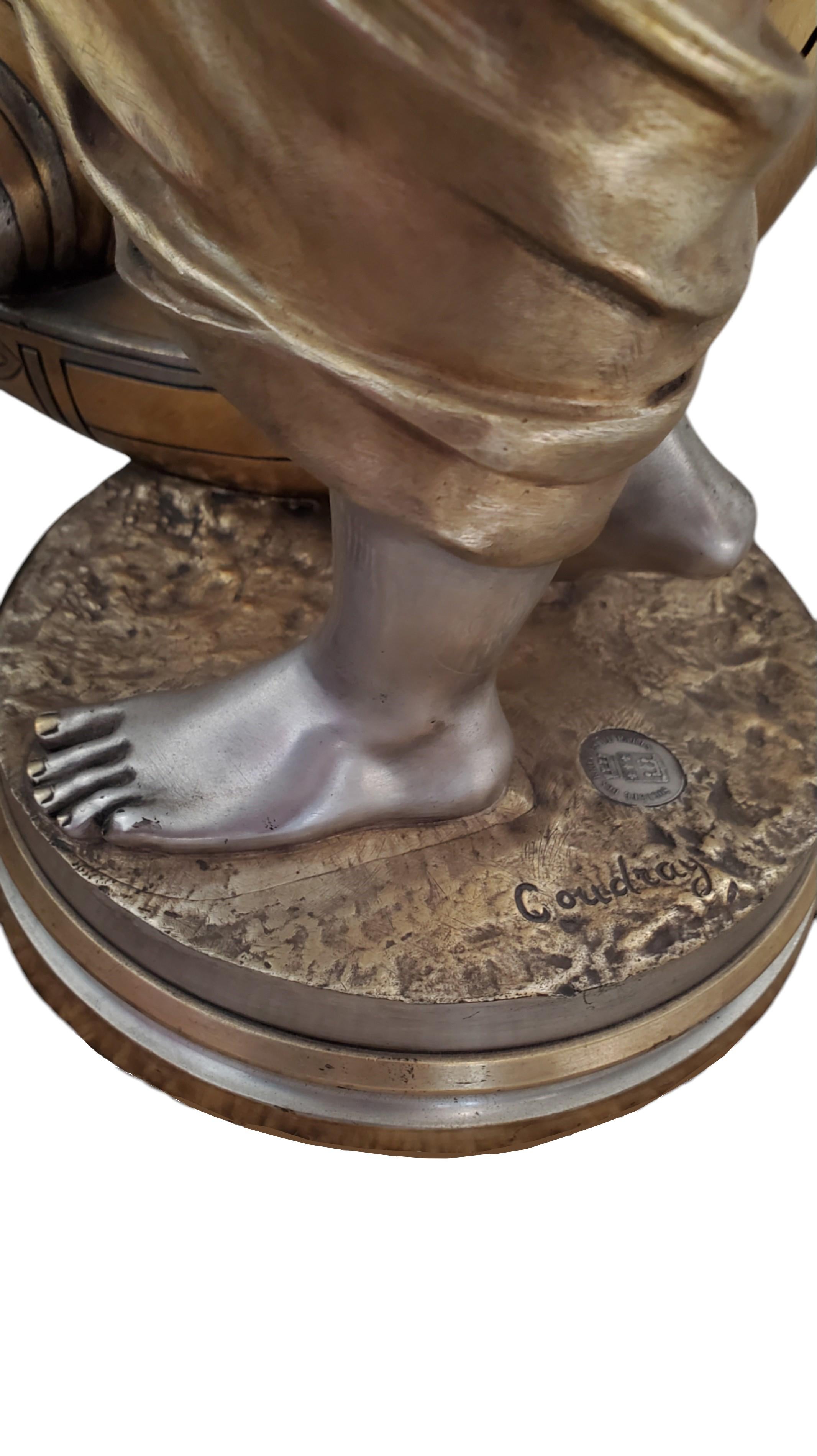 Fino paquete del siglo XIX dorado, bronce plateado músico arpista femenino Coudray en venta 9
