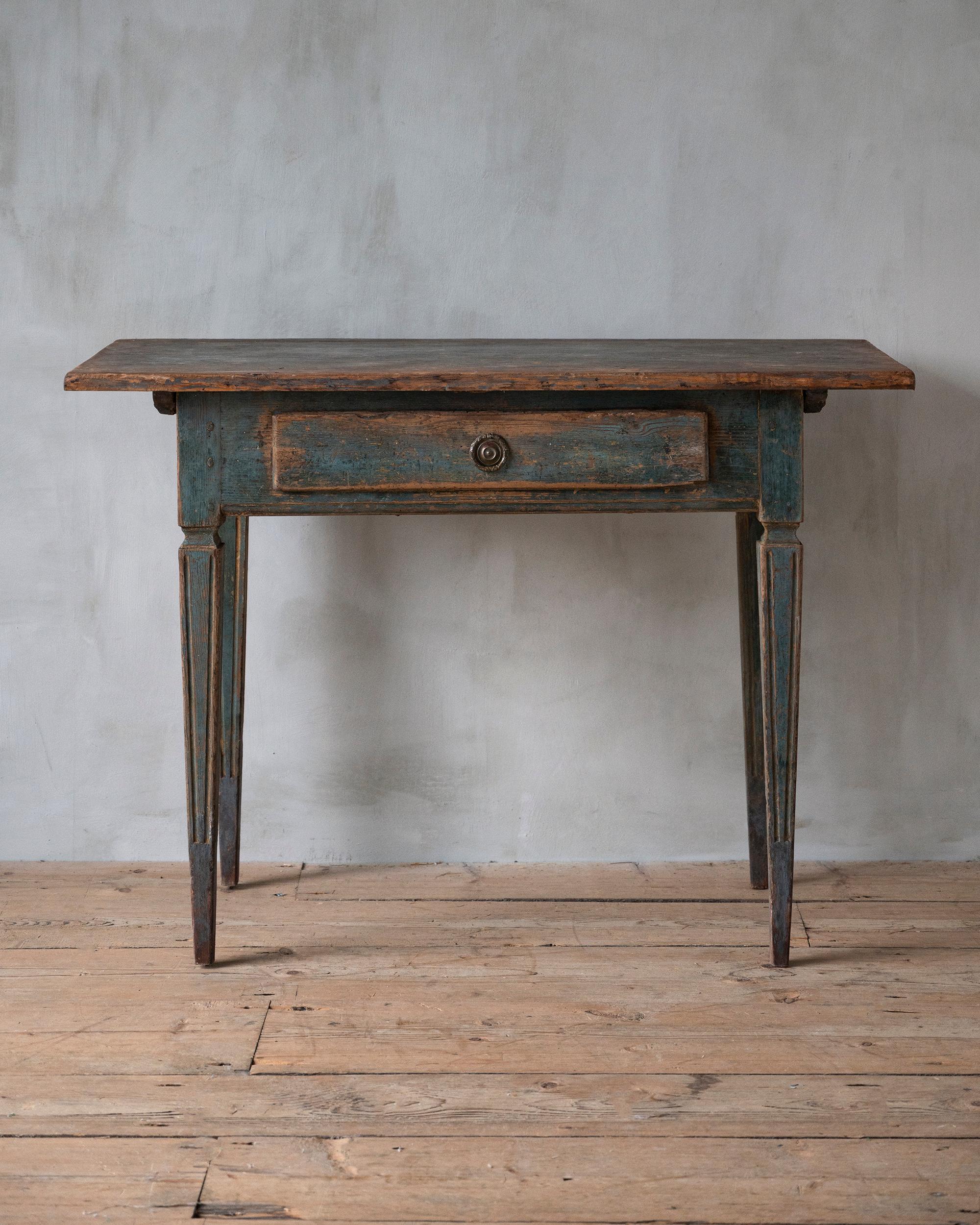 Hand-Crafted Fine 19th Century Provincial Gustavian Desk