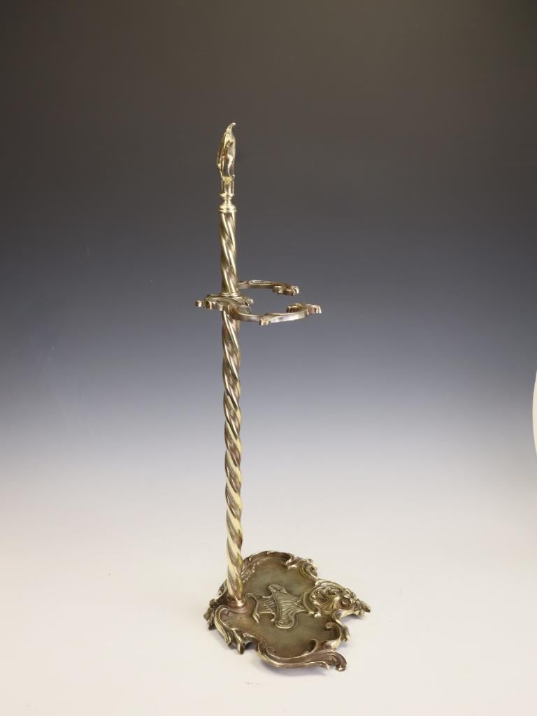 Raffinato bastone o bastone da camino in ottone del XIX secolo in stile Rococò Revival in vendita 1