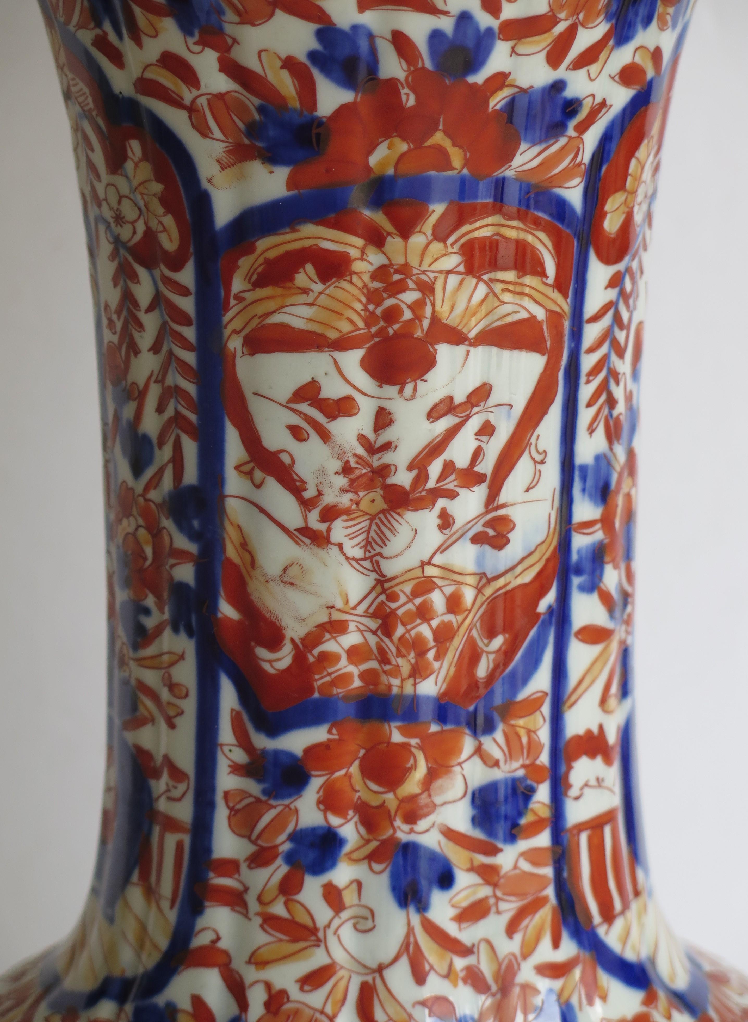 Fine 19th Century Tall Japanese Porcelain Vase Table Lamp Imari, Meiji Period 3