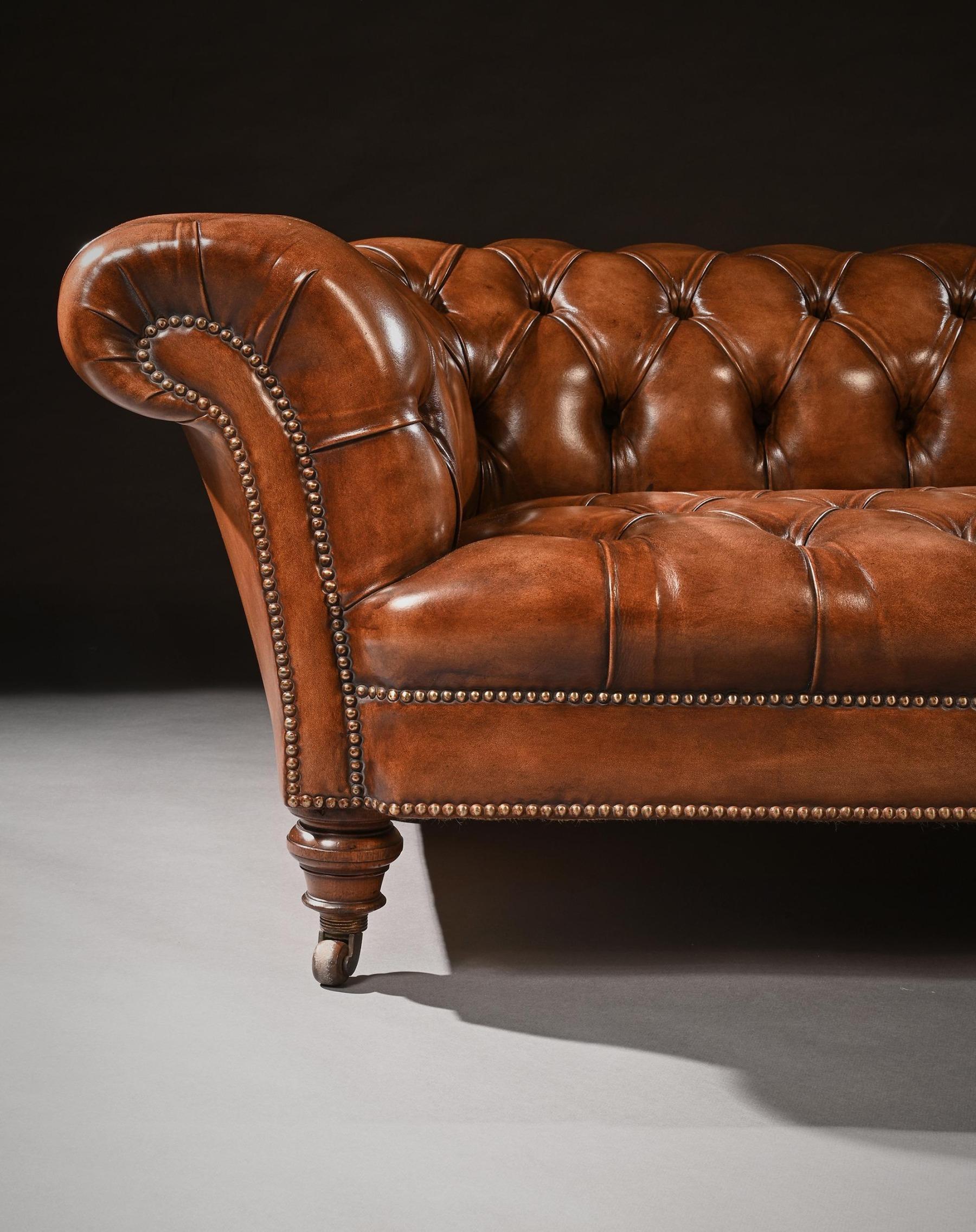 Fine 19th Century Victorian Walnut Leather Upholstered Chesterfield