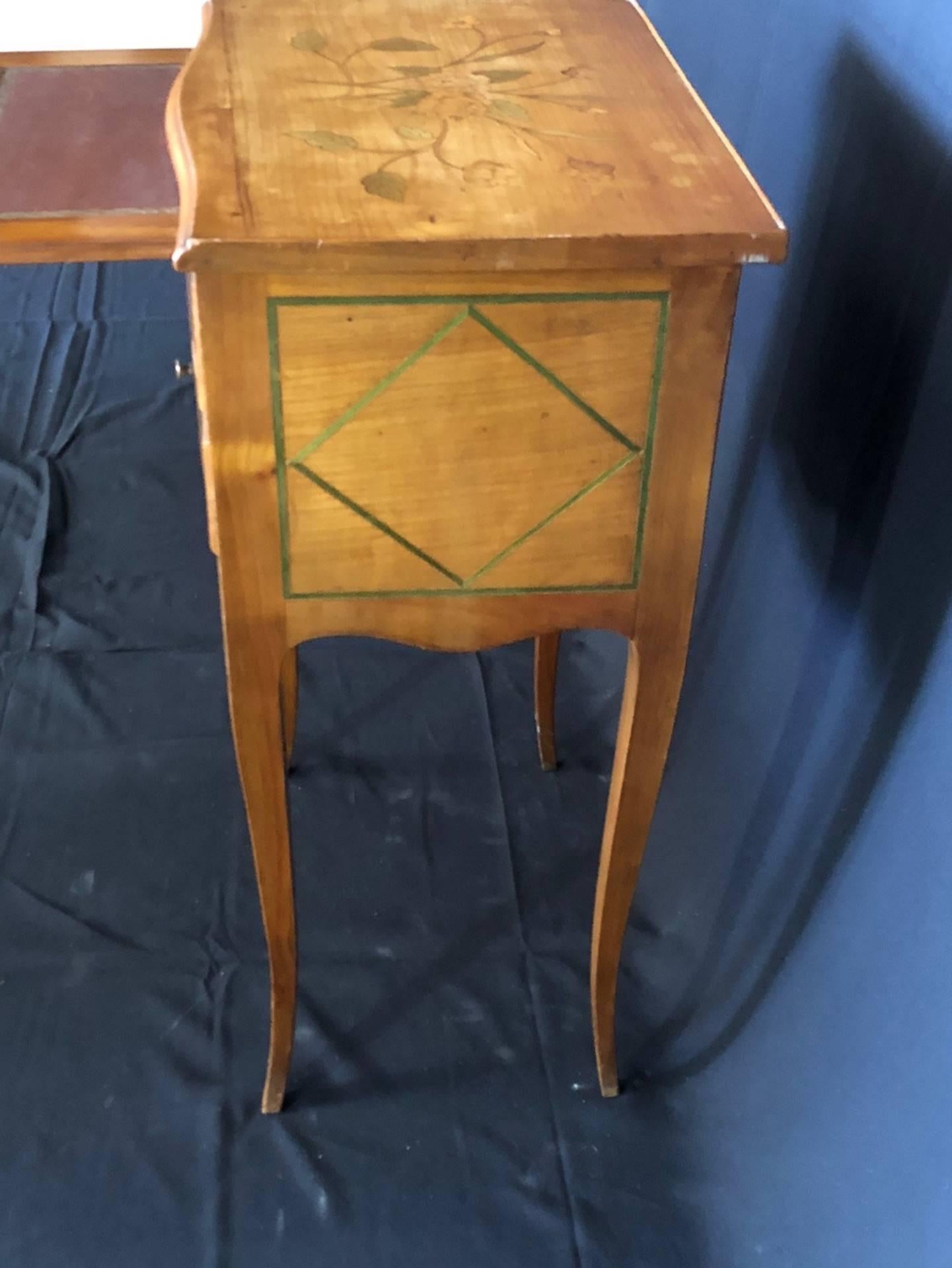 Leather Fine 19th Century Walnut Marquetry Nightstand Cabinet