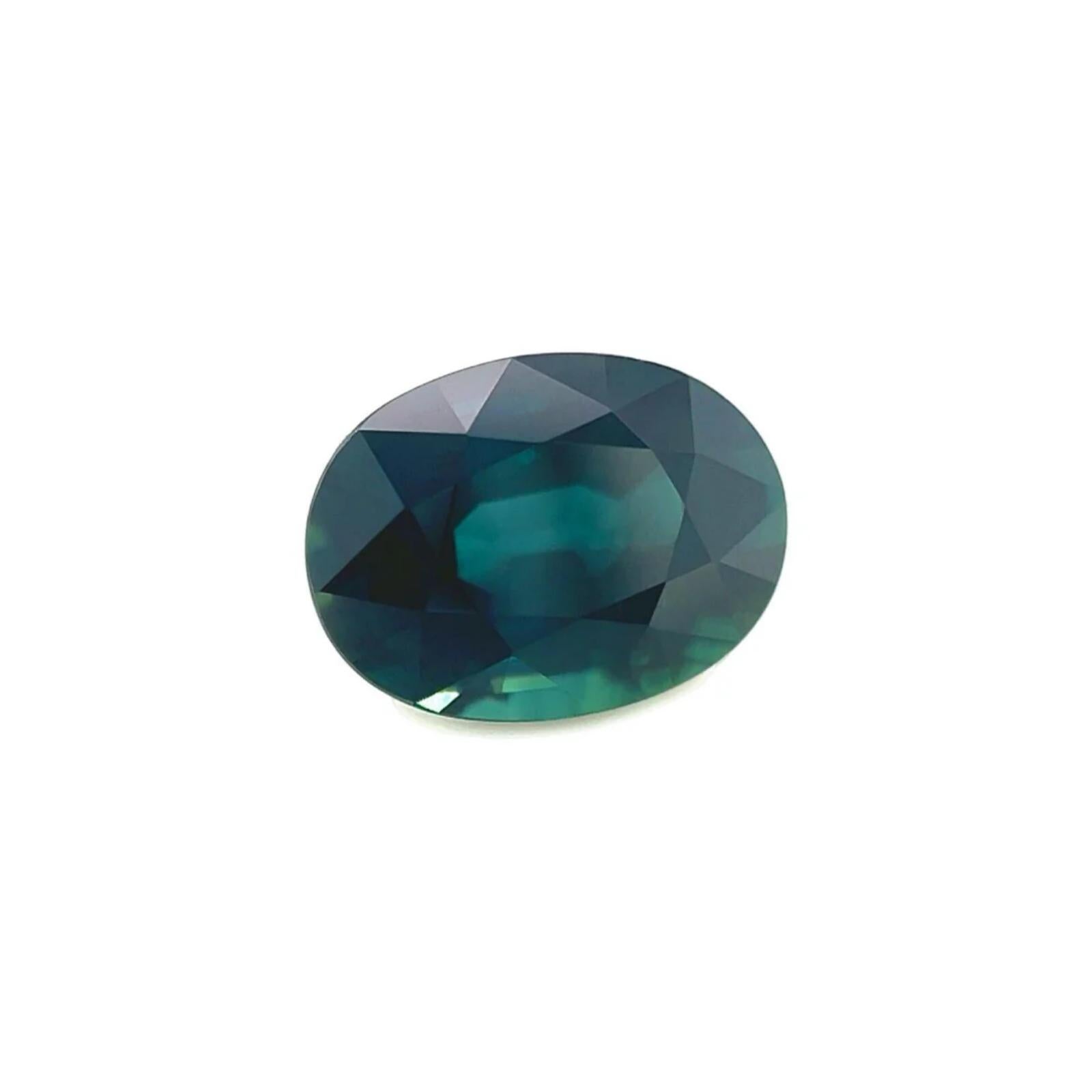 Gema suelta de zafiro azul profundo verde natural de 2,14 ct, talla oval 8,5x6,2 mm

Zafiro azul profundo natural talla oval Gema.
2,14 Quilates con un hermoso color azul verdoso intenso y una claridad excelente, una piedra muy limpia. VS.
También