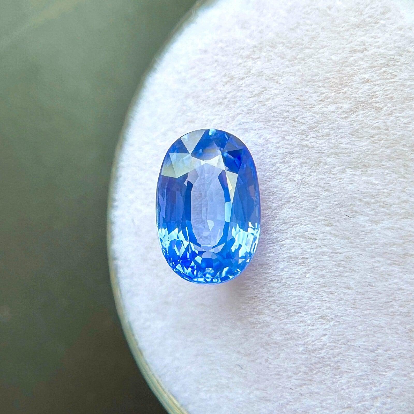 Zafiro de Ceilán fino 2,15ct Azul vivo talla oval Natural 8,7x5,9mm Gema suelta VVS Corte oval en venta
