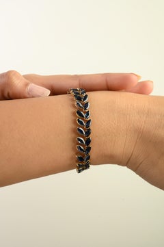 Bracciale A Link con zaffiro blu marquise naturale da 29,19 carati in oro giallo 14 carati