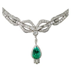 Fine 2.97 Carat Colombian Emerald and Diamond Necklace