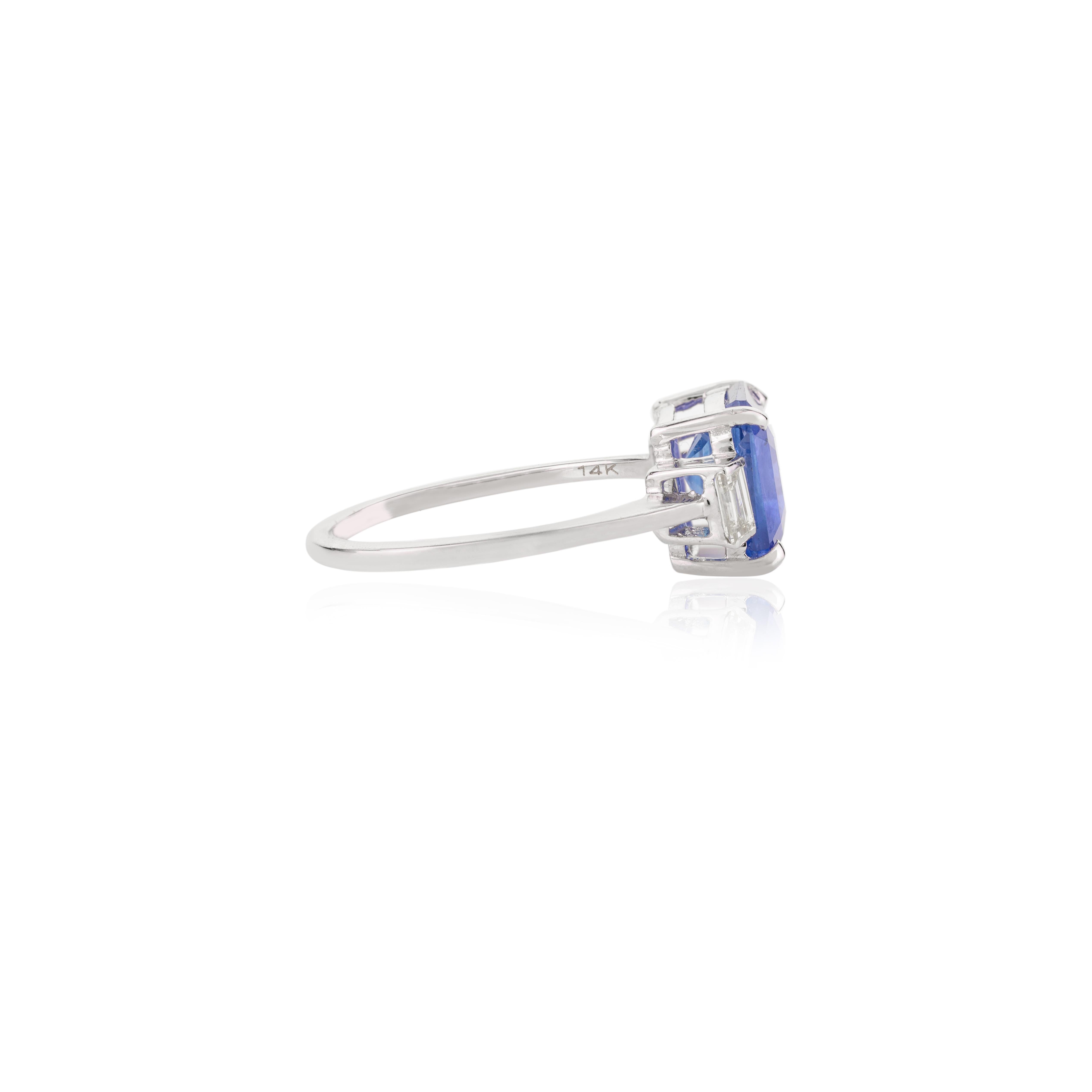 For Sale:  Fine 3.08 CTW Square Blue Sapphire Diamond Engagement Ring in 14k White Gold 3