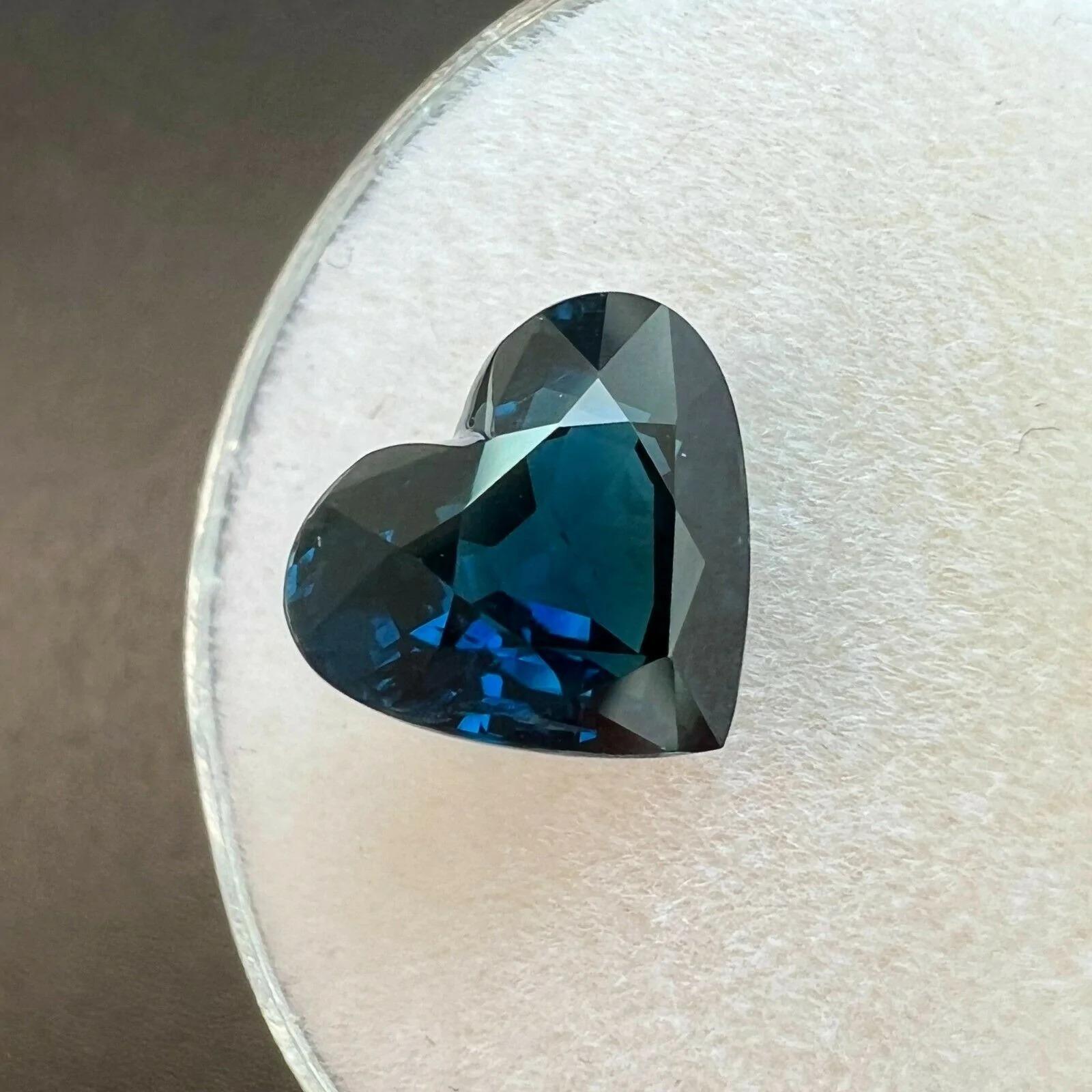 Fine 3.08ct Deep Blue Natural Sapphire Heart Cut Loose Rare Gemstone For Sale 4
