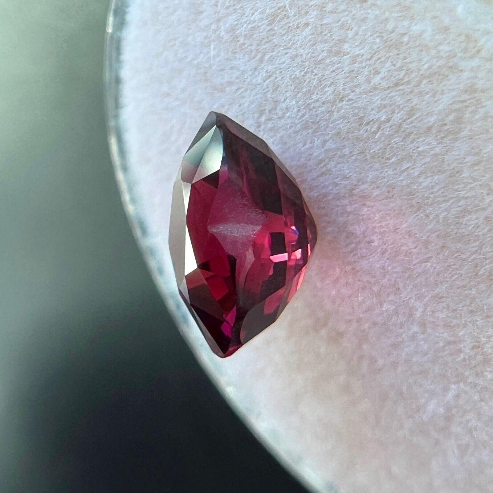 Fine 3.13 Carat Purplish Pink Rhodolite Garnet Heart Cut Loose Gemstone VVS For Sale 2
