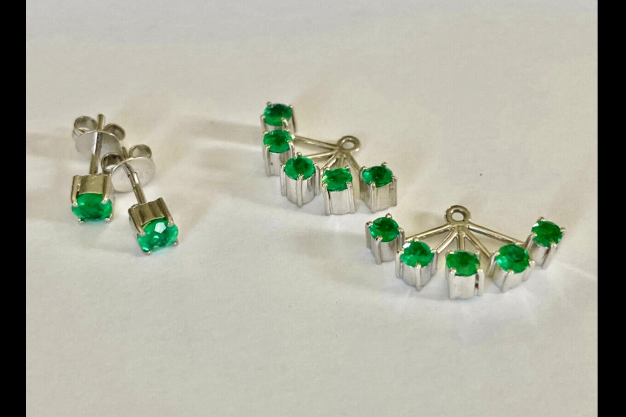 Round Cut Fine 4.20 Ct Natural Colombian Emeralds Stud Earrings with Jackets 18k For Sale