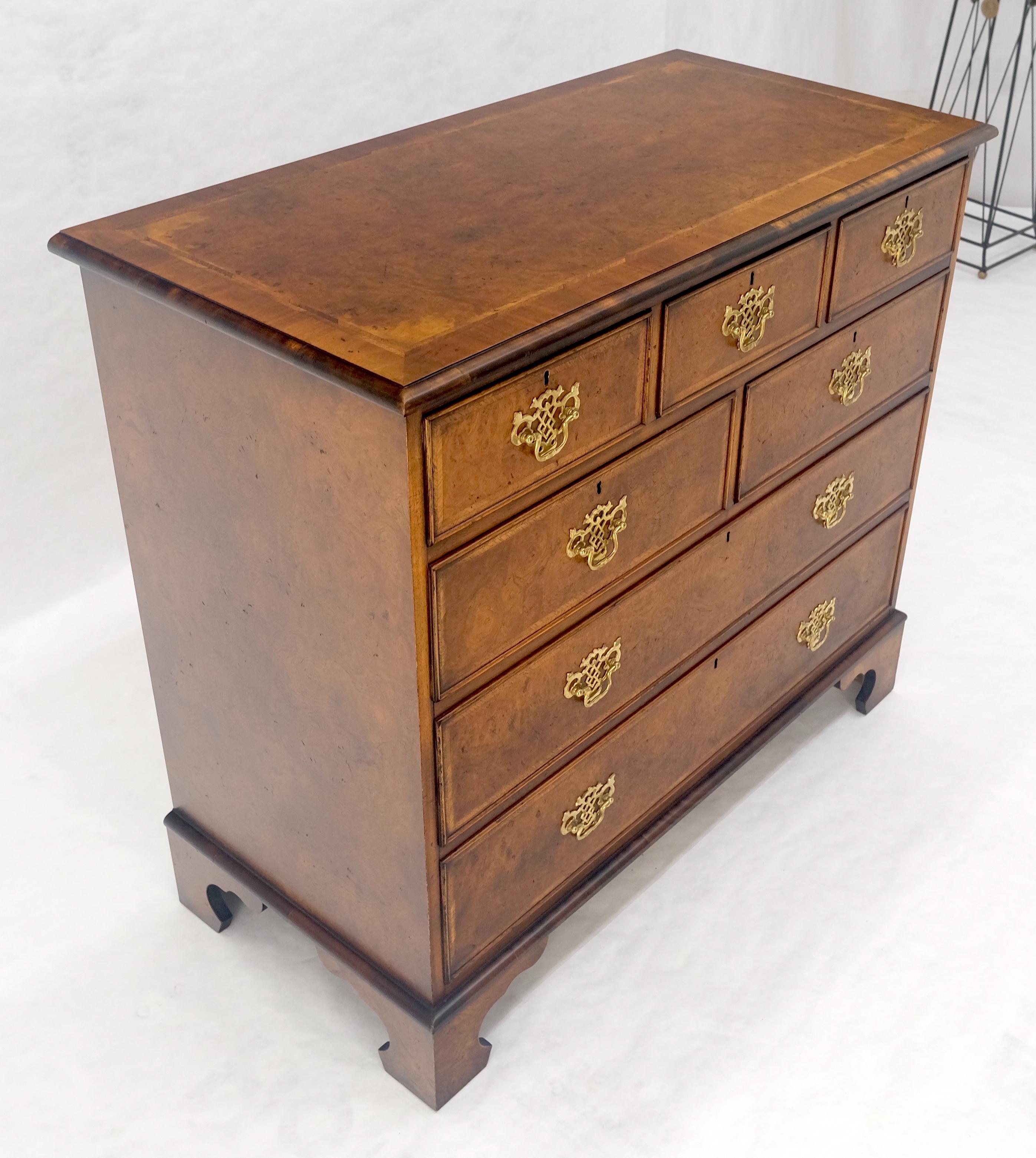Commode 7 tiroirs en bois de ronce avec dessus à baguettes Pieds à crémaillère MINT en vente 5