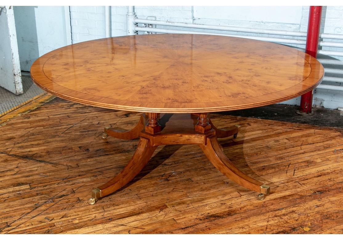 Fine 72 RoundBanded Yew Wood Dining/ Center Table Abîmé - En vente à Bridgeport, CT