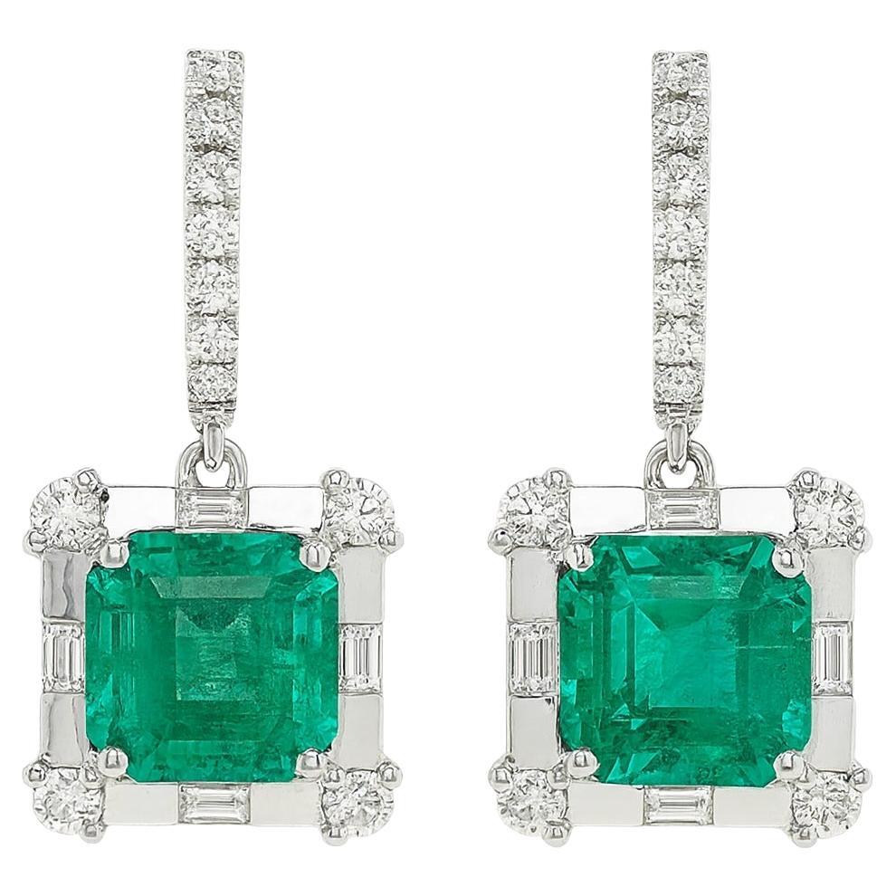 Fine AAAA+ Colombian Emerald & Diamond Dangle Earrings For Sale