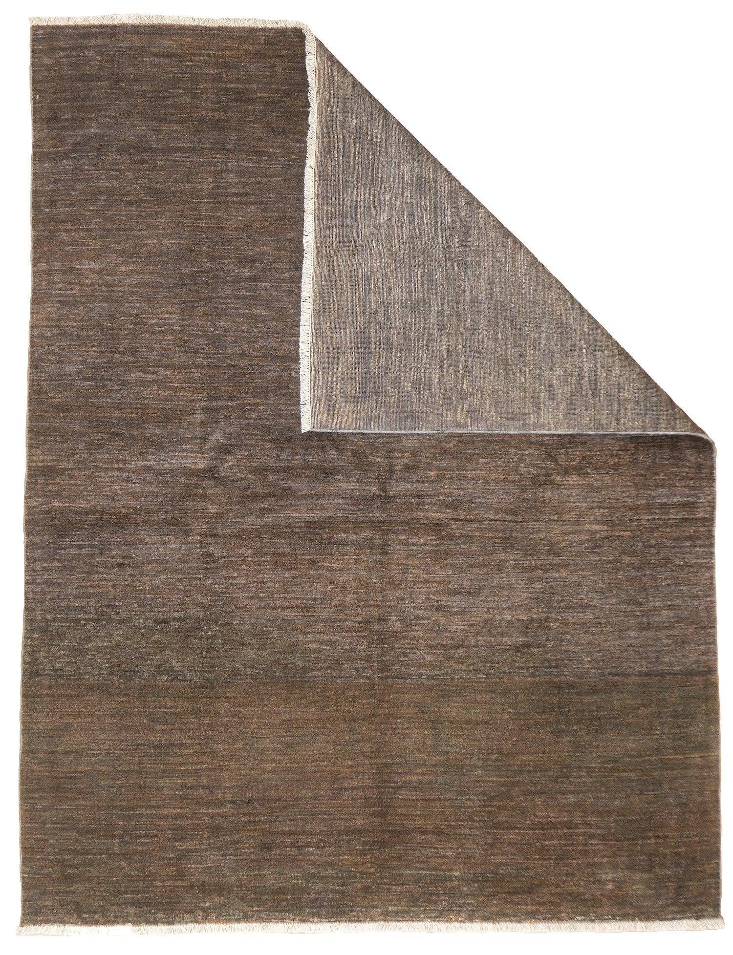 Feiner afghanischer Gabbeh-Teppich 5'9'' x 7'5''. Wollflorteppiche, in der Regel in Form von Streuteppichen, die von den Gaschghai-Stämmen in Südwestpersien (Provinz Fars) gewebt werden, in mäßiger Knüpfung, einfachen Geometrien und schattenlosen