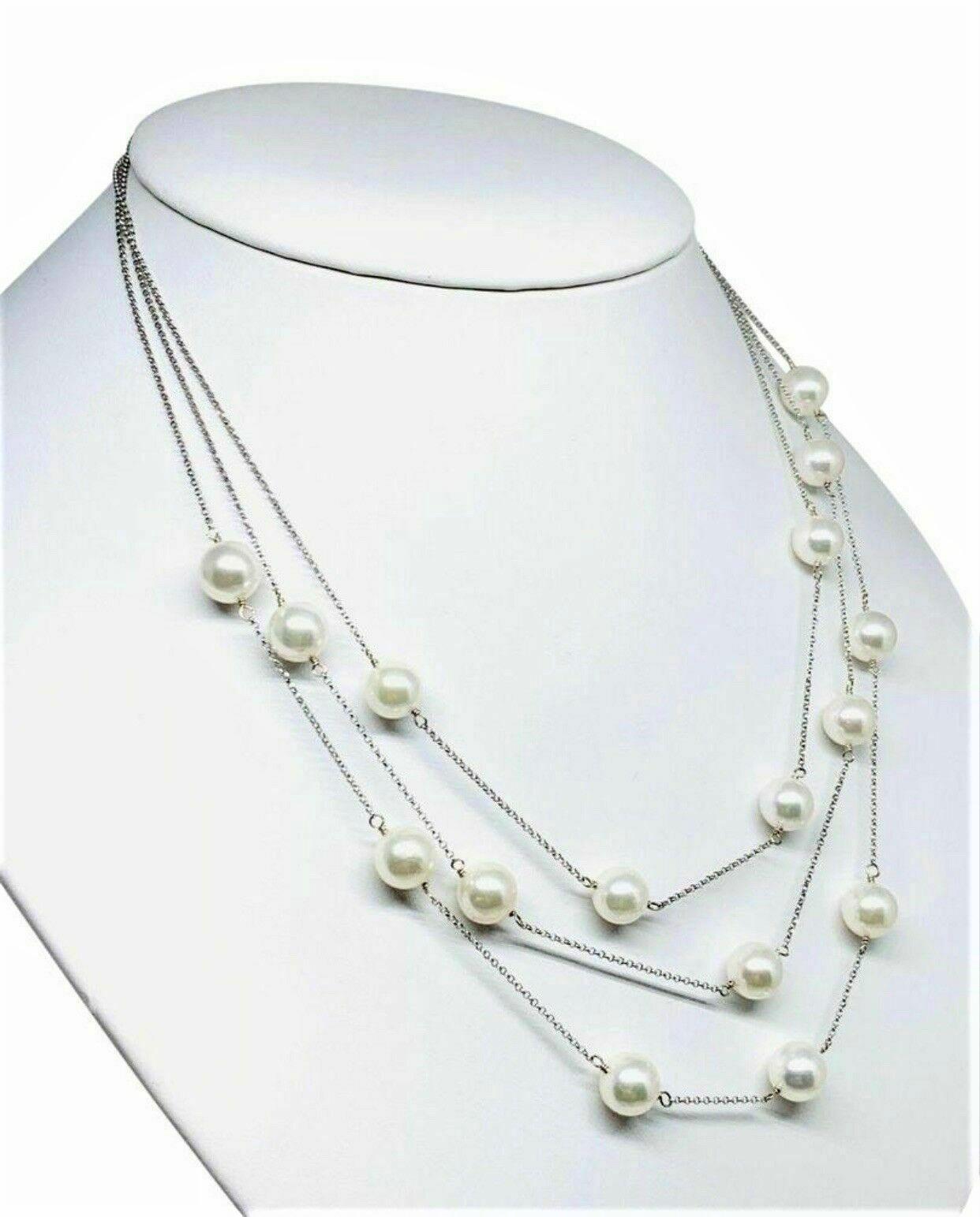 Taille ronde Collier à trois rangs de perles Akoya en or 14 carats certifiées en vente
