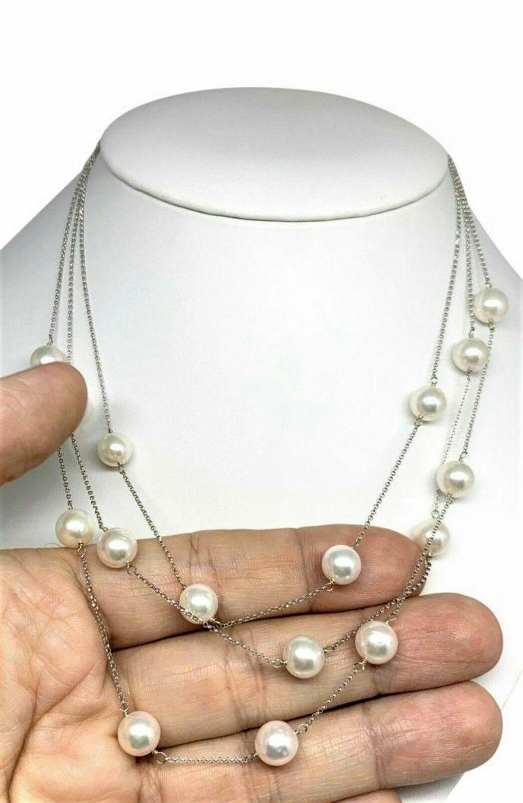 Collier à trois rangs de perles Akoya en or 14 carats certifiées en vente 1