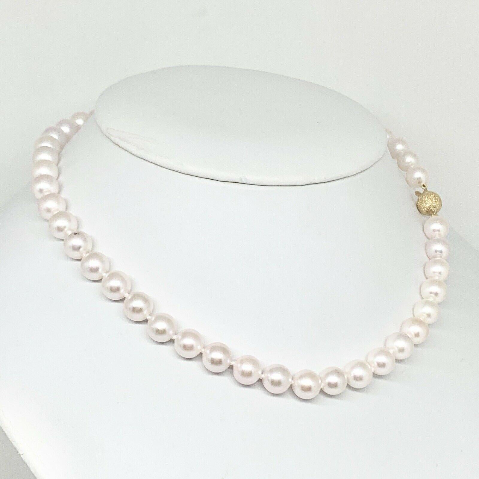 women's pearl necklaces