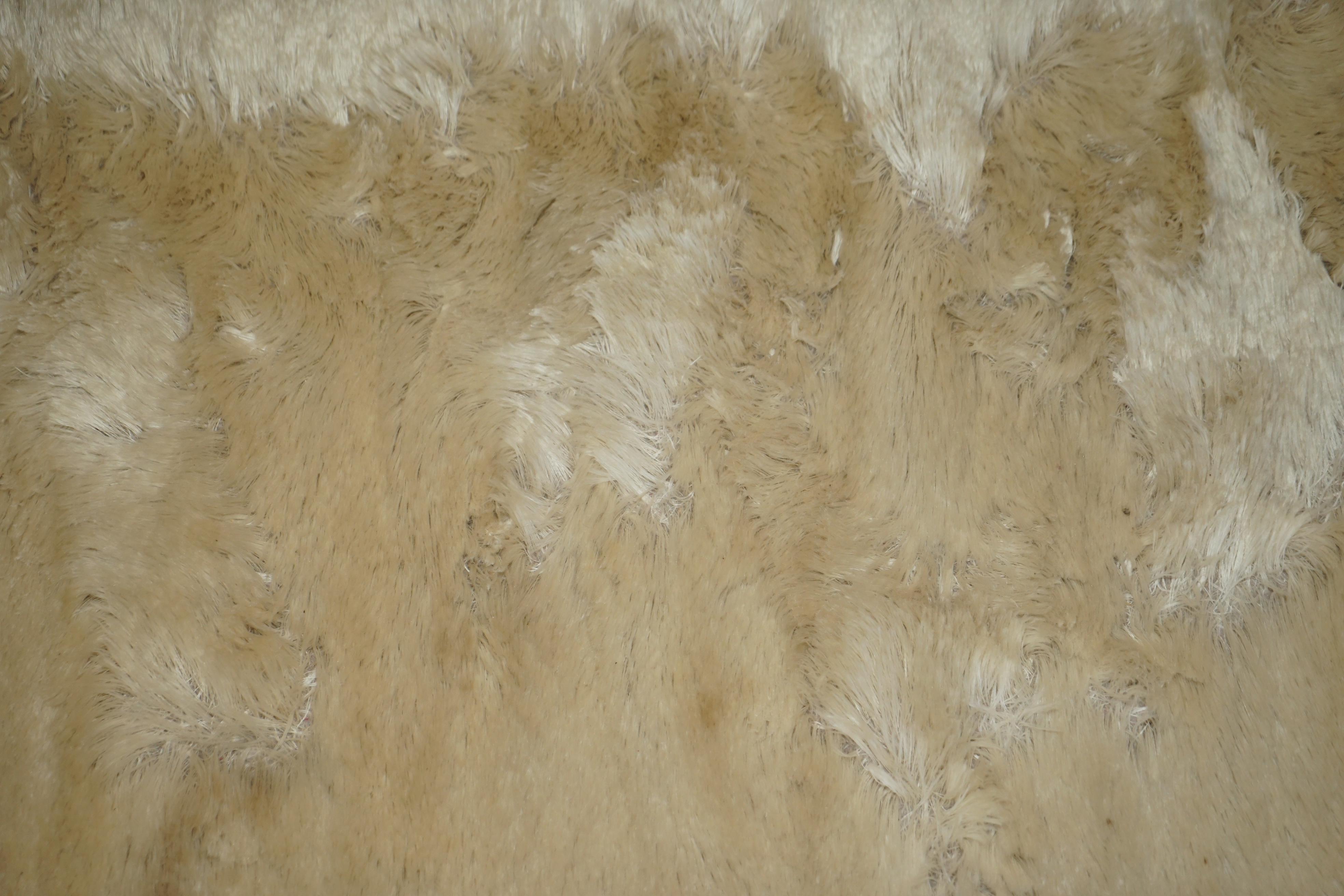 Fine Allander Pure Superior Quality Mohair Rug Great for Livingroom For Sale 6