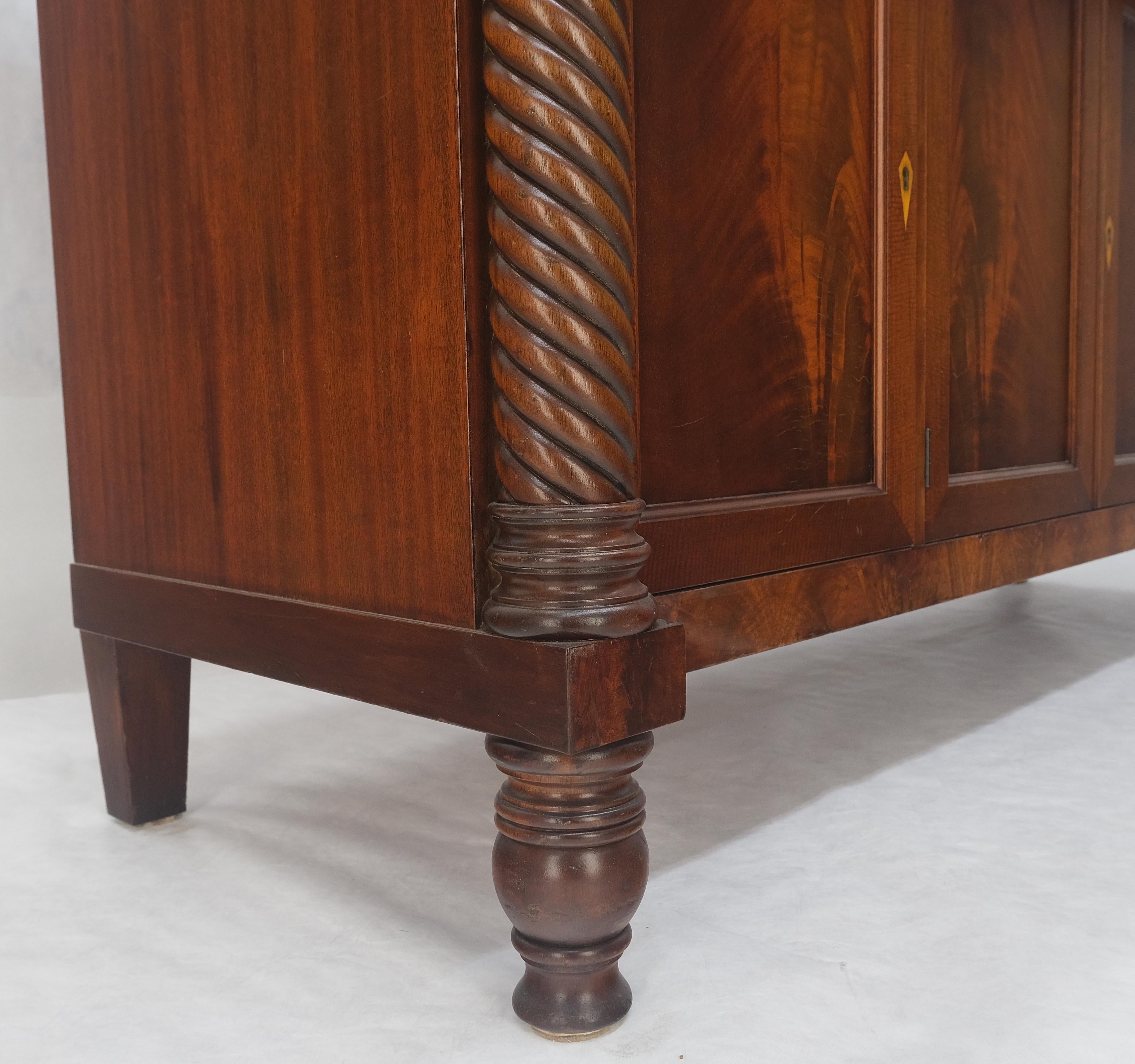 Fine American Empire Crotch Mahogany 66