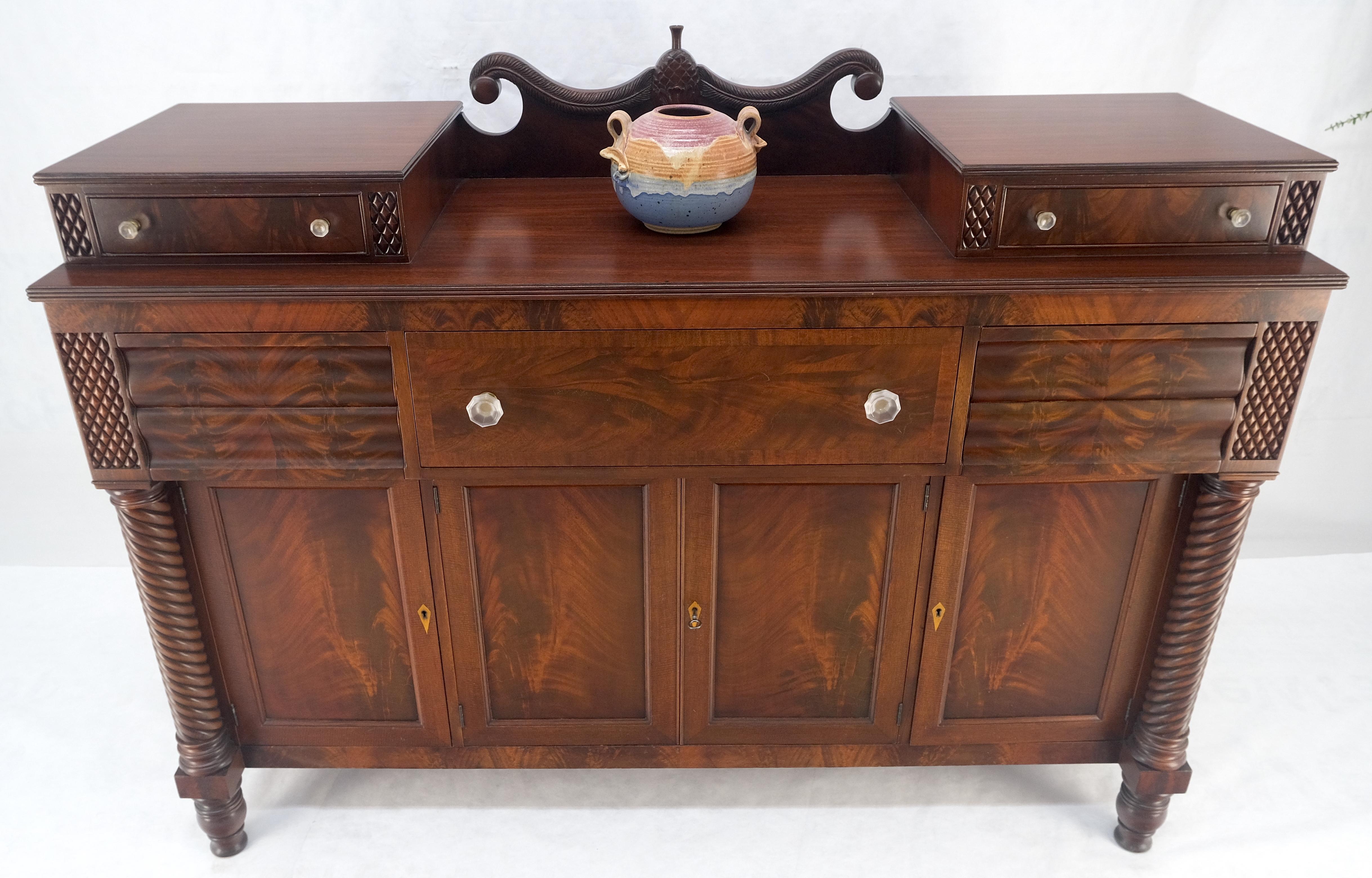 Fine American Empire Crotch Mahogany 66