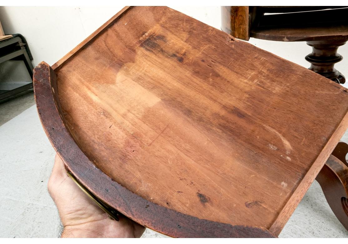 XIXe siècle Belle table d'appoint Empire américain en vente