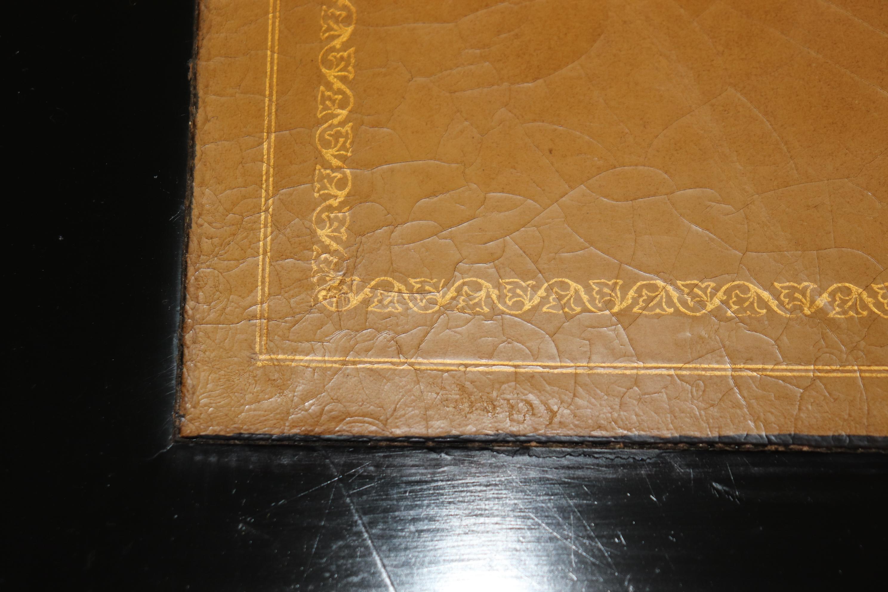 Fine American-Made Leather Top Brass Ormolu Louis XV Style Bureau Plat Desk  For Sale 9