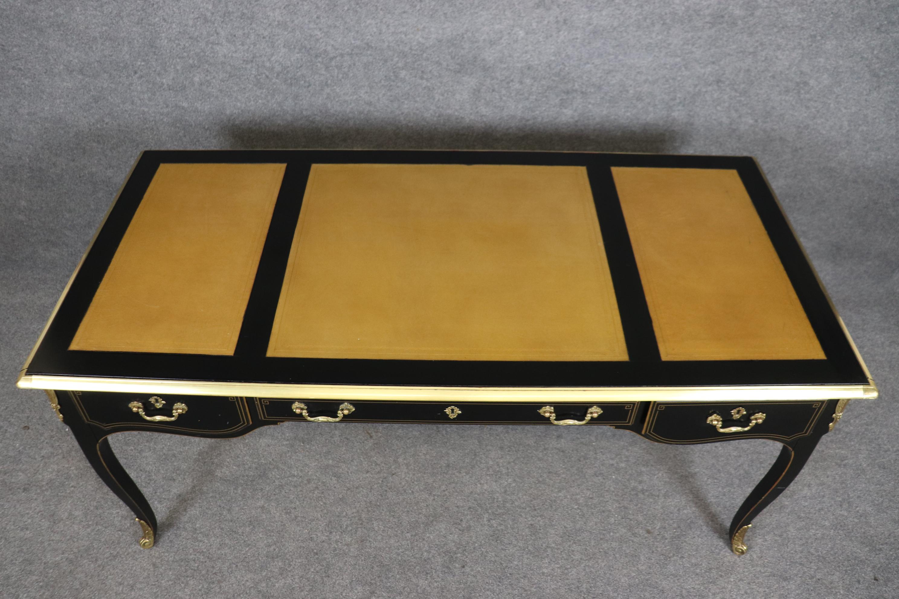 Fine American-Made Leather Top Brass Ormolu Louis XV Style Bureau Plat Desk  For Sale 3