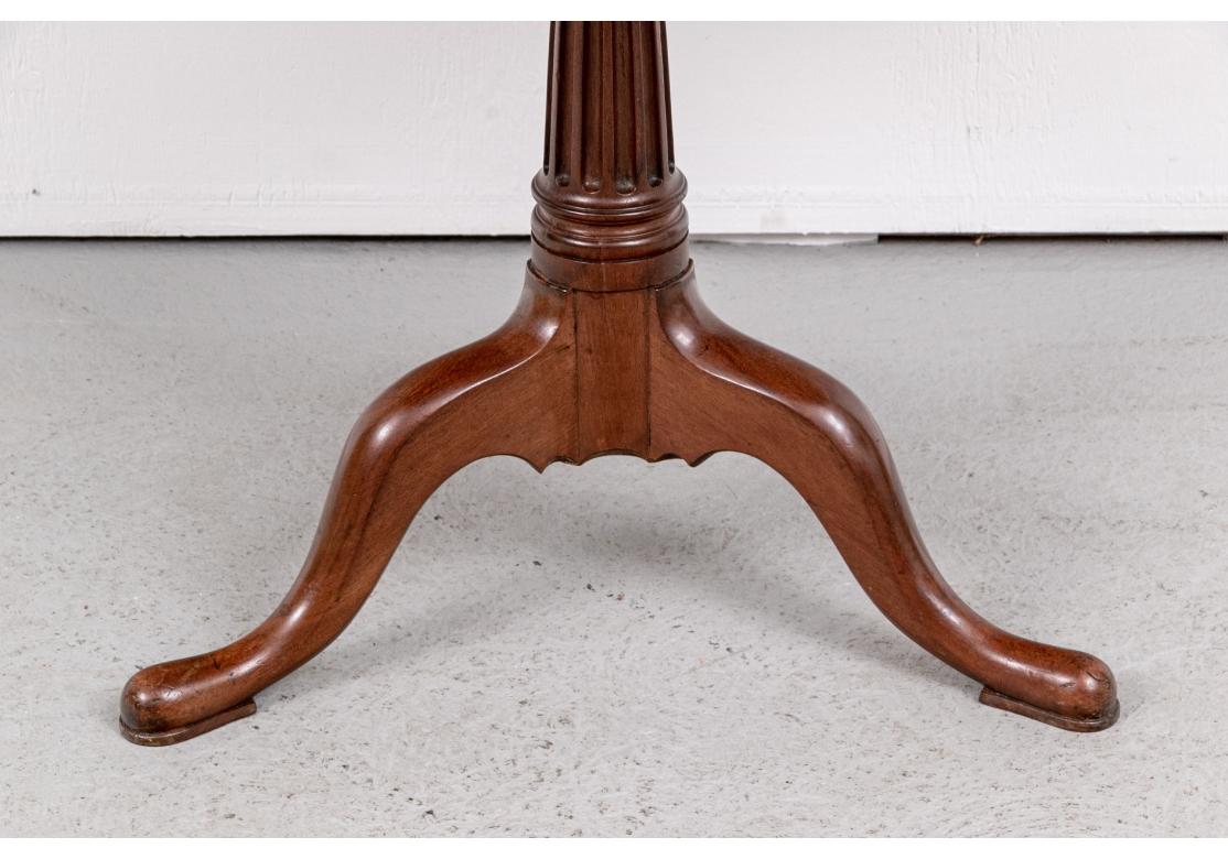 Table ronde en acajou PA américain, 1780 en vente 10