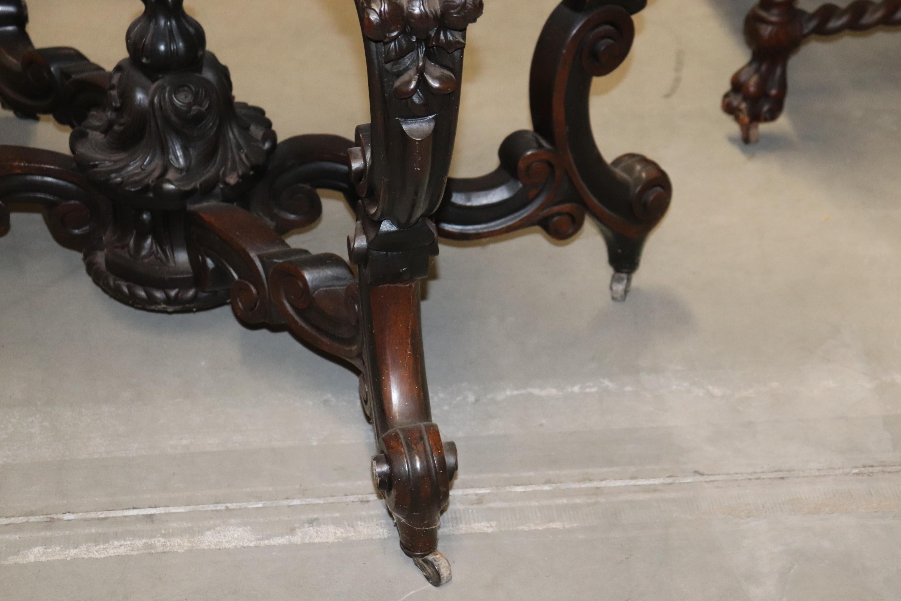 Fine American Victorian Carved Rosewood Center Table, circa 1860s 3