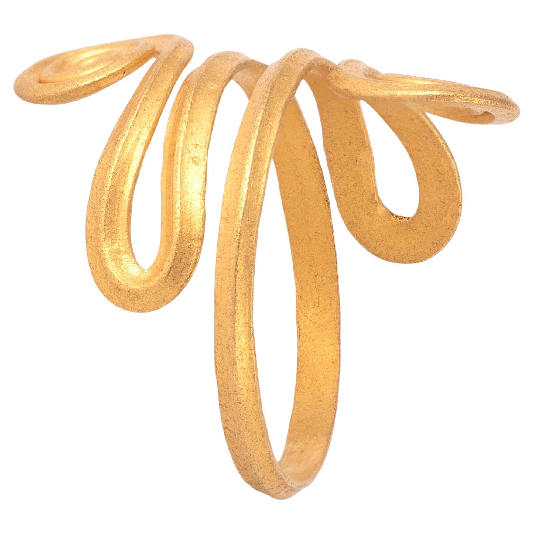 Raffinato anello greco antico a spirale in oro 22kt del IV/V secolo a.C. In condizioni ottime in vendita a Firenze, IT