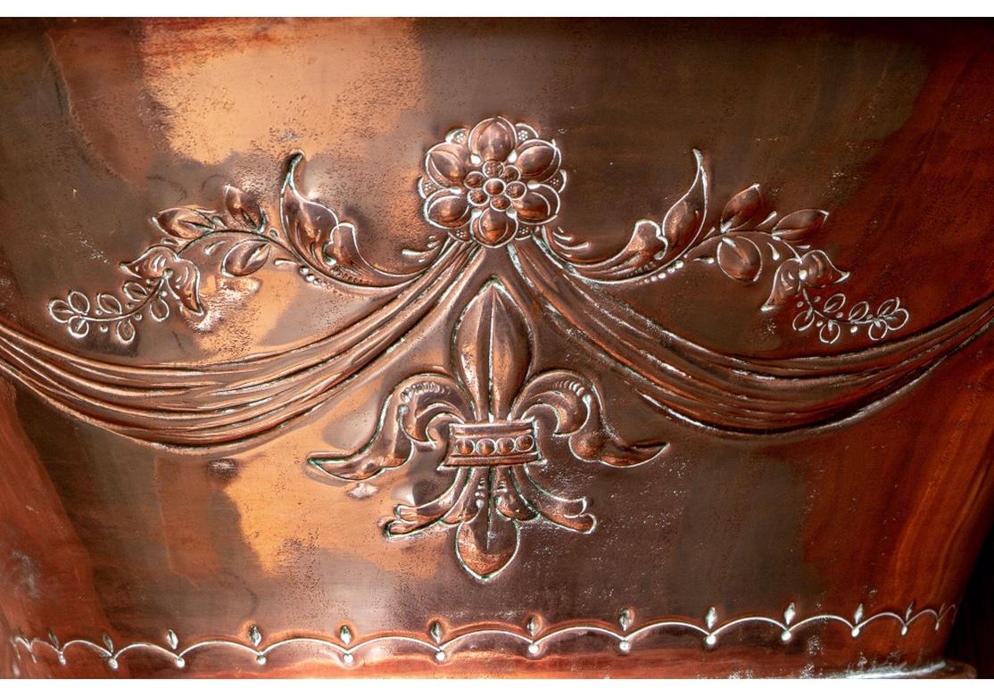 Fine and Decorative 19th Century French Repoussé Copper Lavabo 3