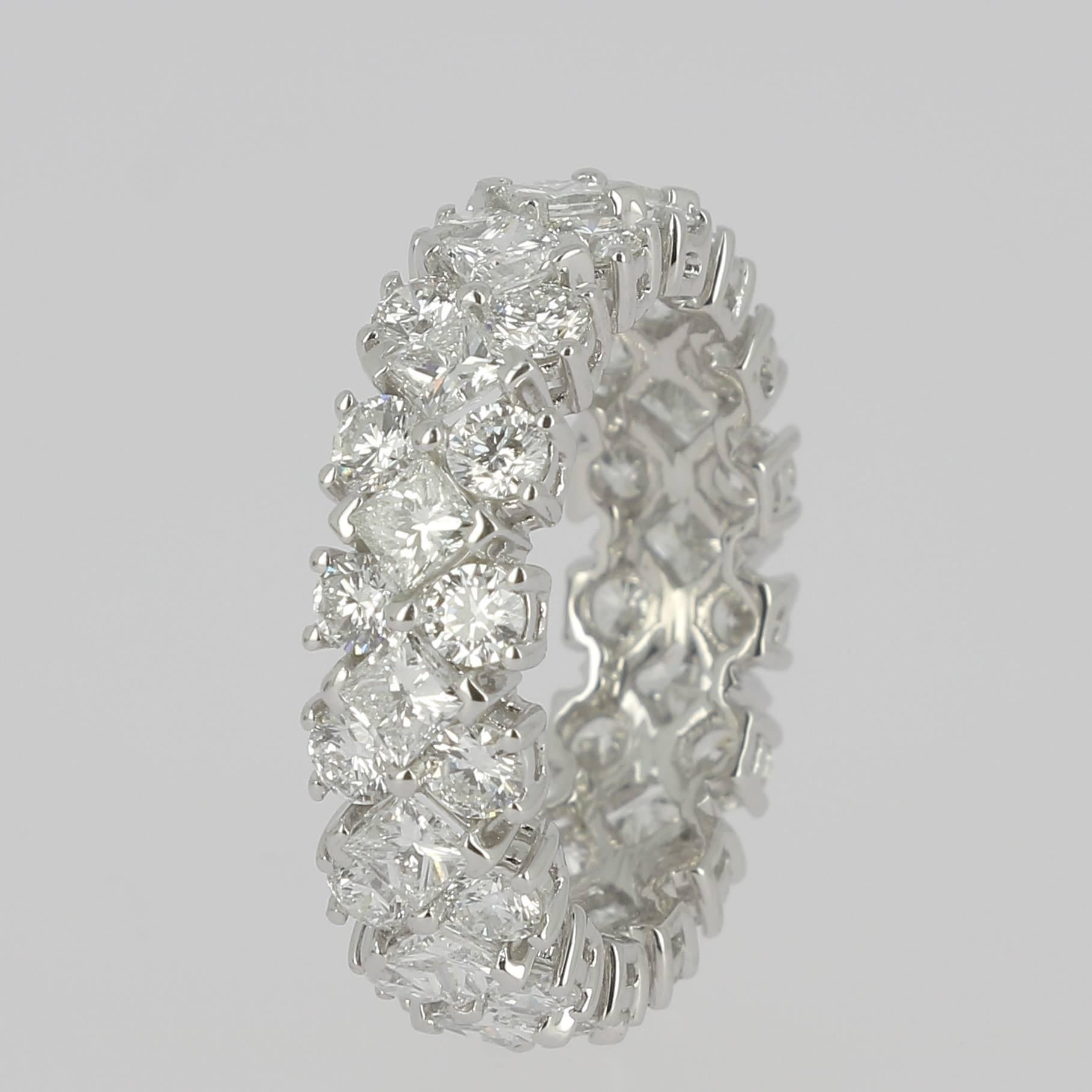 Princess Cut 4.83 Carat GVS Round/Princess White Diamond Engagement Rings 18K White Gold