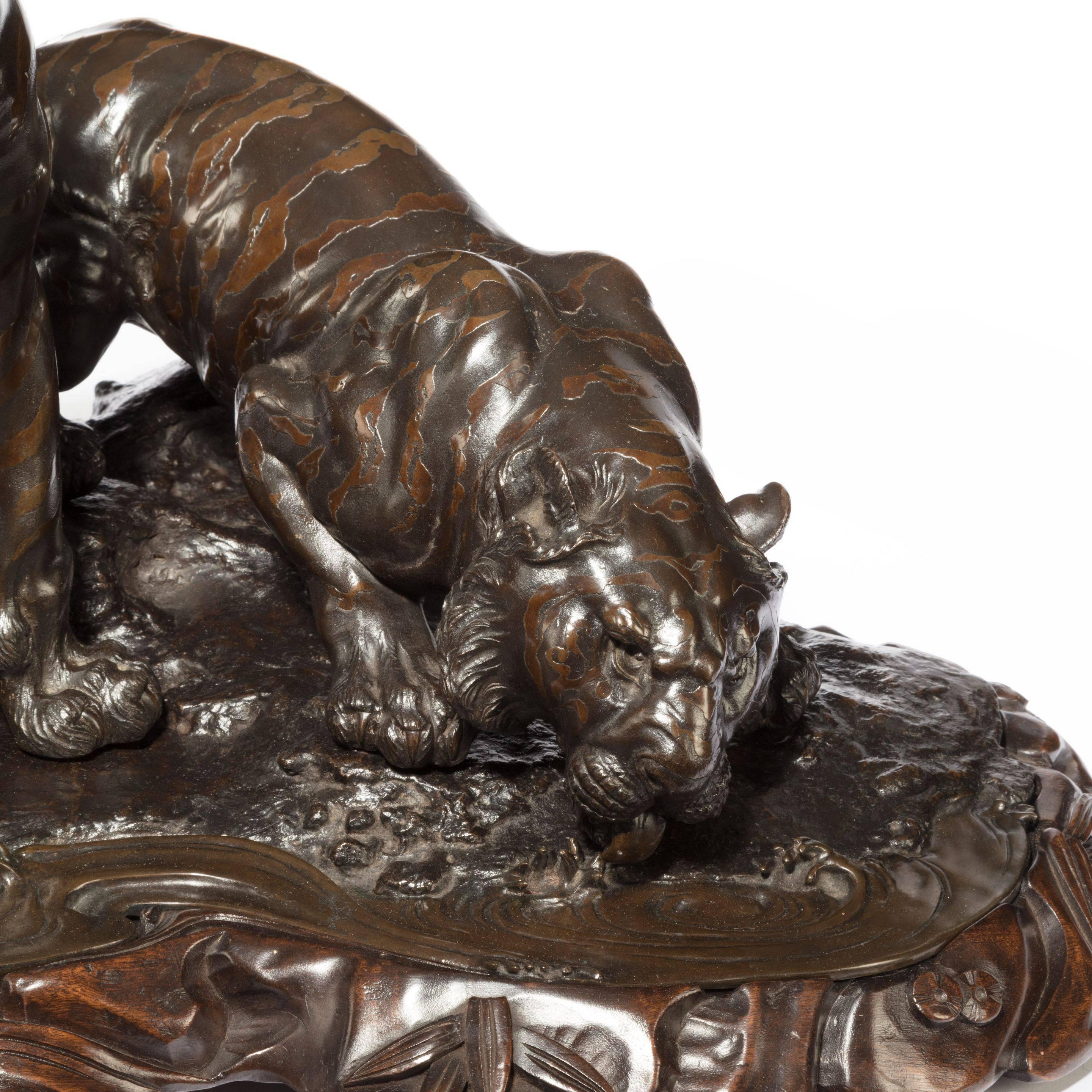Fine and Large Meiji Period Bronze of Two Tigers by Genryusai Seiya 1