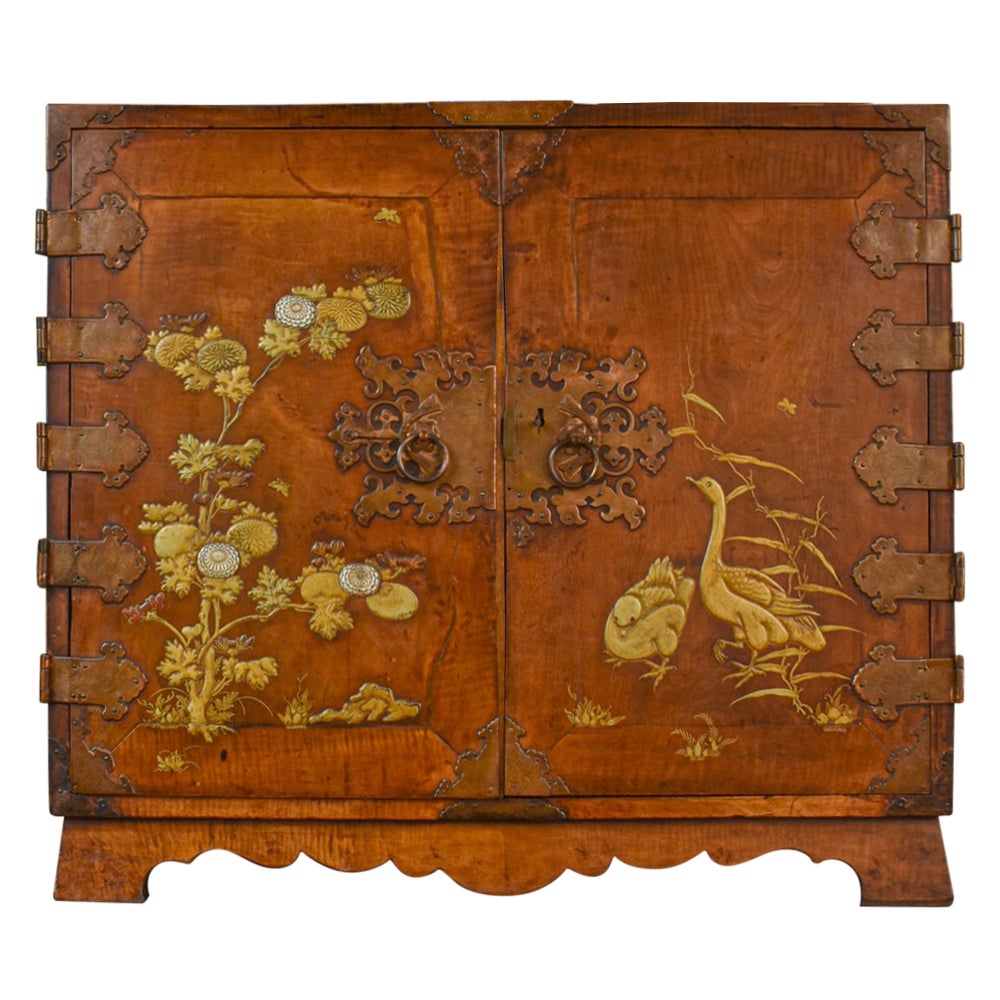Fine and Rare 17th Century Japanese Mulberry Wood Gilt-Lacquer Cabinet on Stand