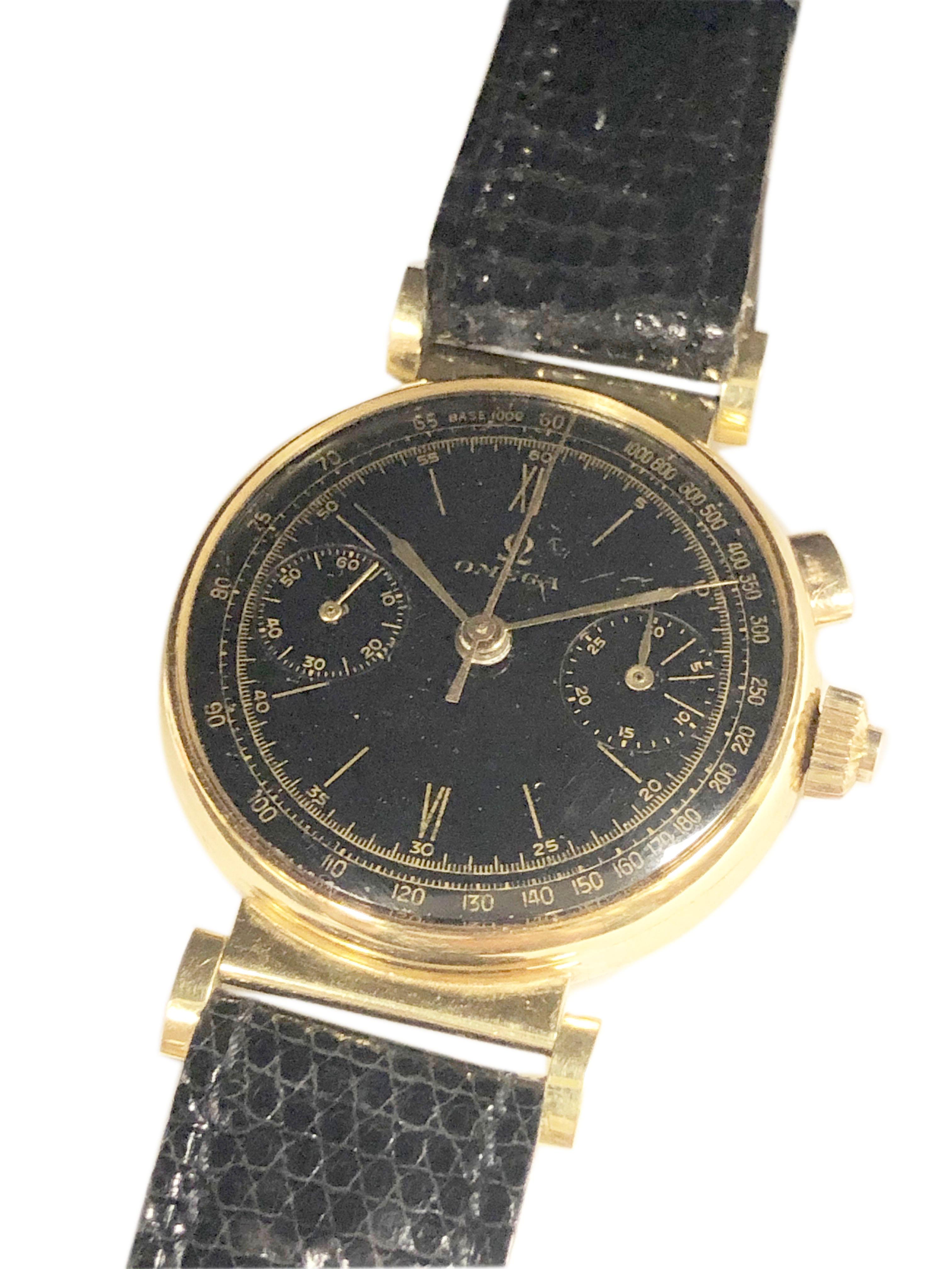 Montre-bracelet chronographe Omega en or rose, fine et rare, des années 1930 Excellent état - En vente à Chicago, IL